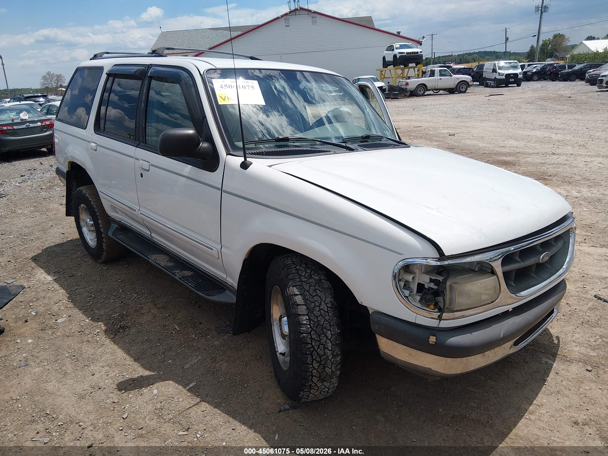 1998 Ford Explorer Eddie Bauer/limited/xl/xlt White vin: 1FMZU34E6WZC24621