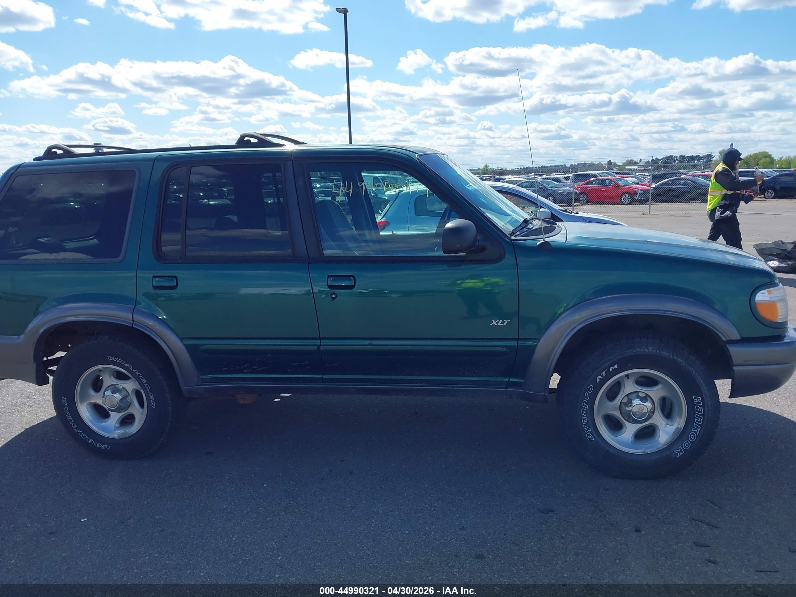 1999 Ford Explorer Eddie Bauer/limited/xlt Green vin: 1FMZU34E7XZB47534