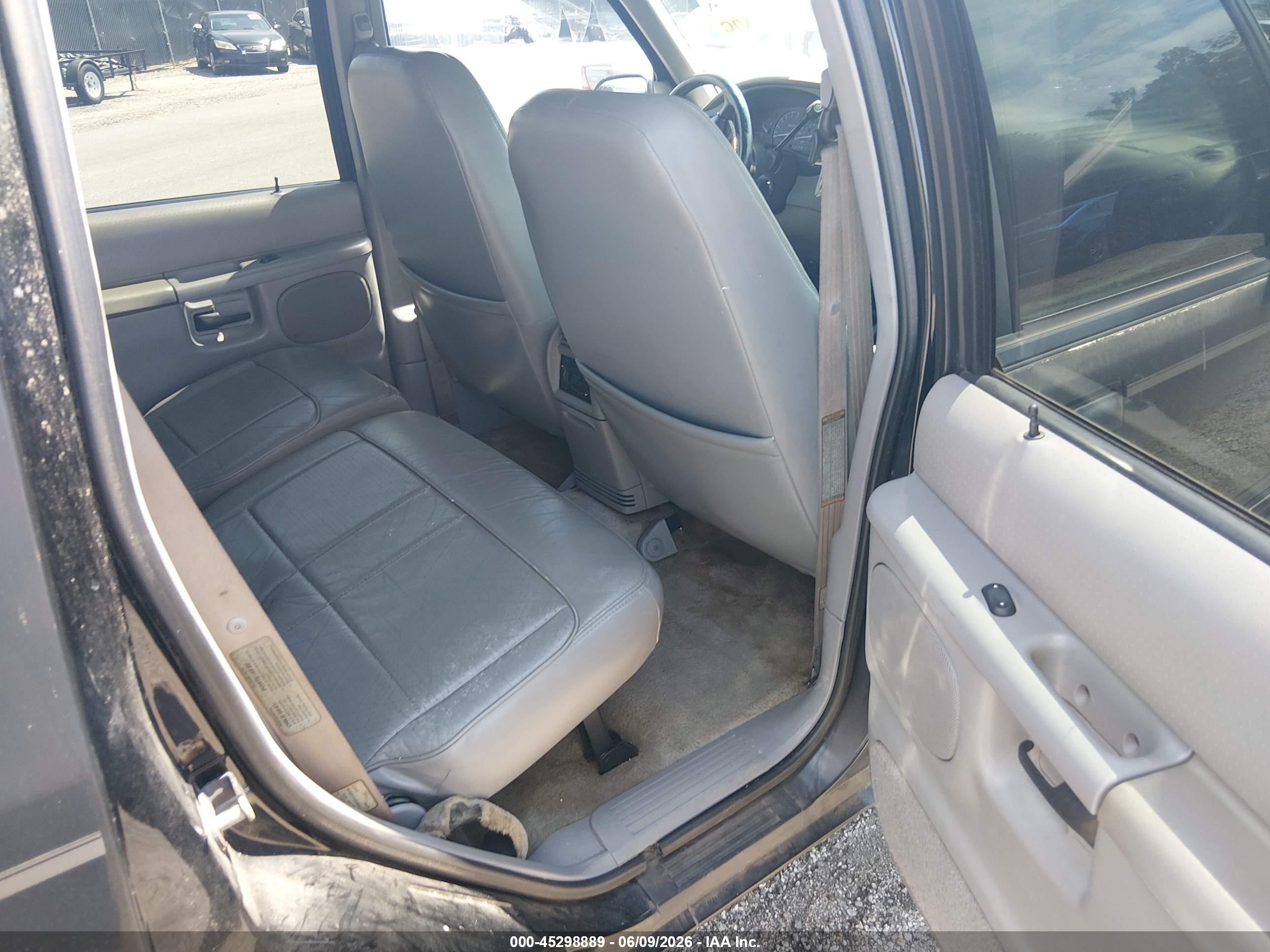 1998 Ford Explorer Eddie Bauer/limited/xl/xlt Black vin: 1FMZU34E8WZB59982