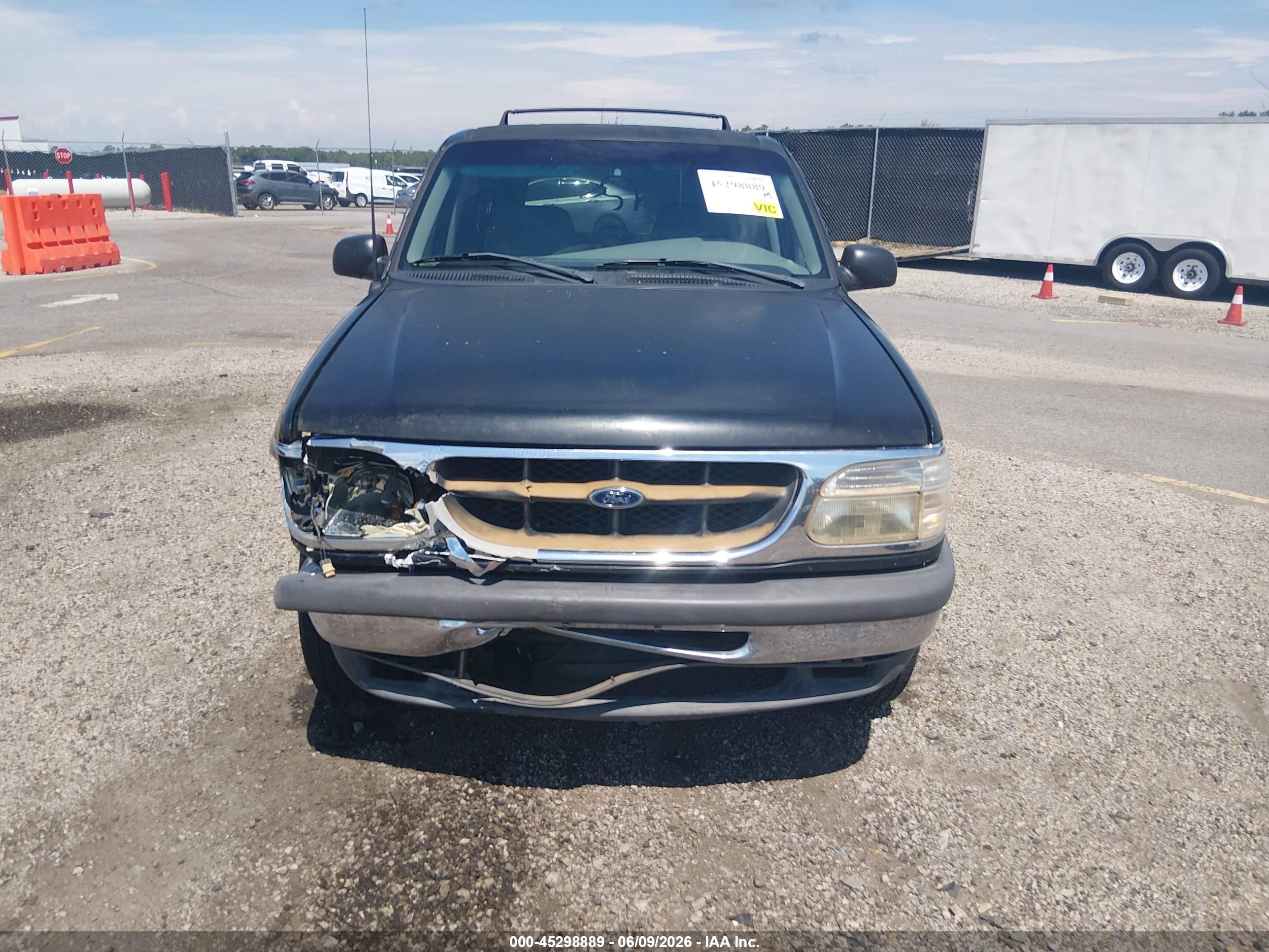 1998 Ford Explorer Eddie Bauer/limited/xl/xlt Black vin: 1FMZU34E8WZB59982