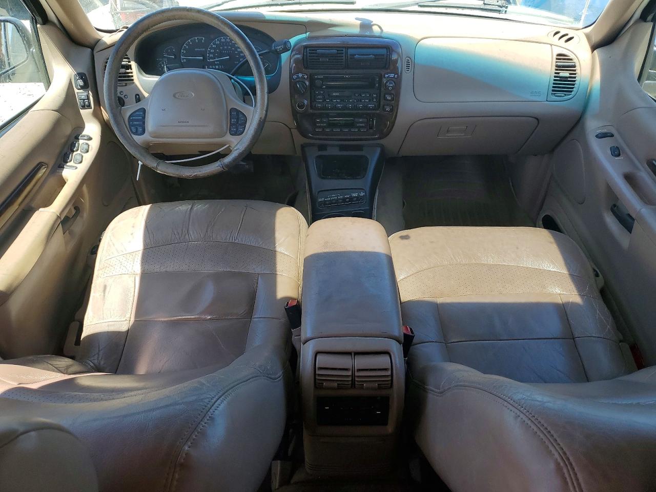 1999 Ford Explorer White vin: 1FMZU34E8XZB47753
