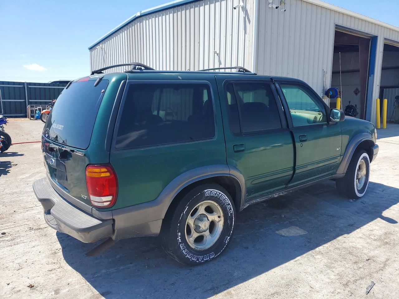 1999 Ford Explorer Green vin: 1FMZU34E8XZC06882