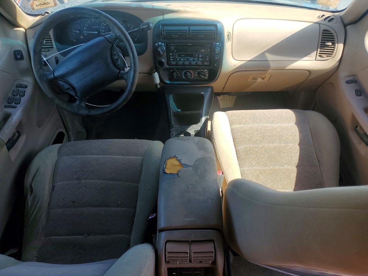 1999 Ford Explorer Green vin: 1FMZU34E8XZC06882