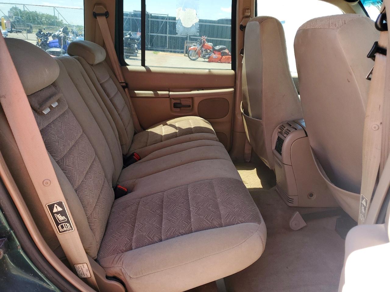 1999 Ford Explorer Green vin: 1FMZU34E8XZC06882
