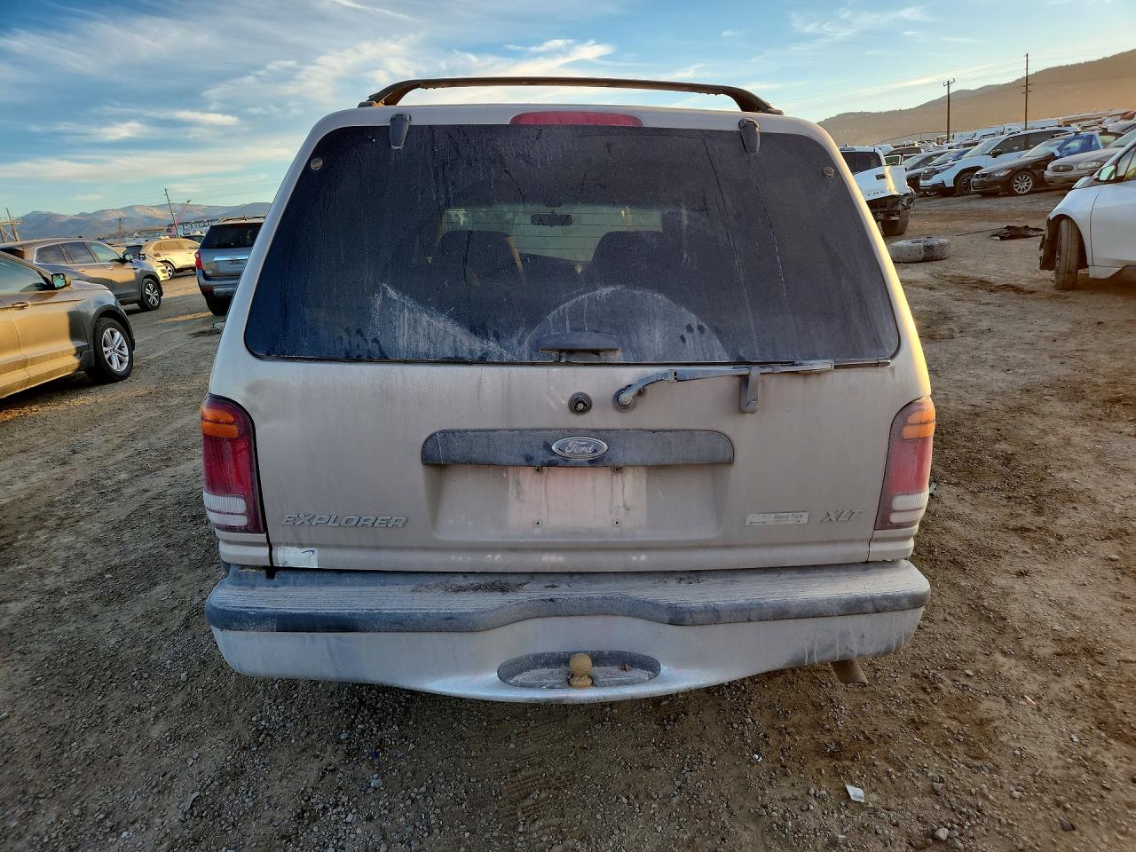 1998 Ford Explorer Бежевый vin: 1FMZU34E9WZA64394