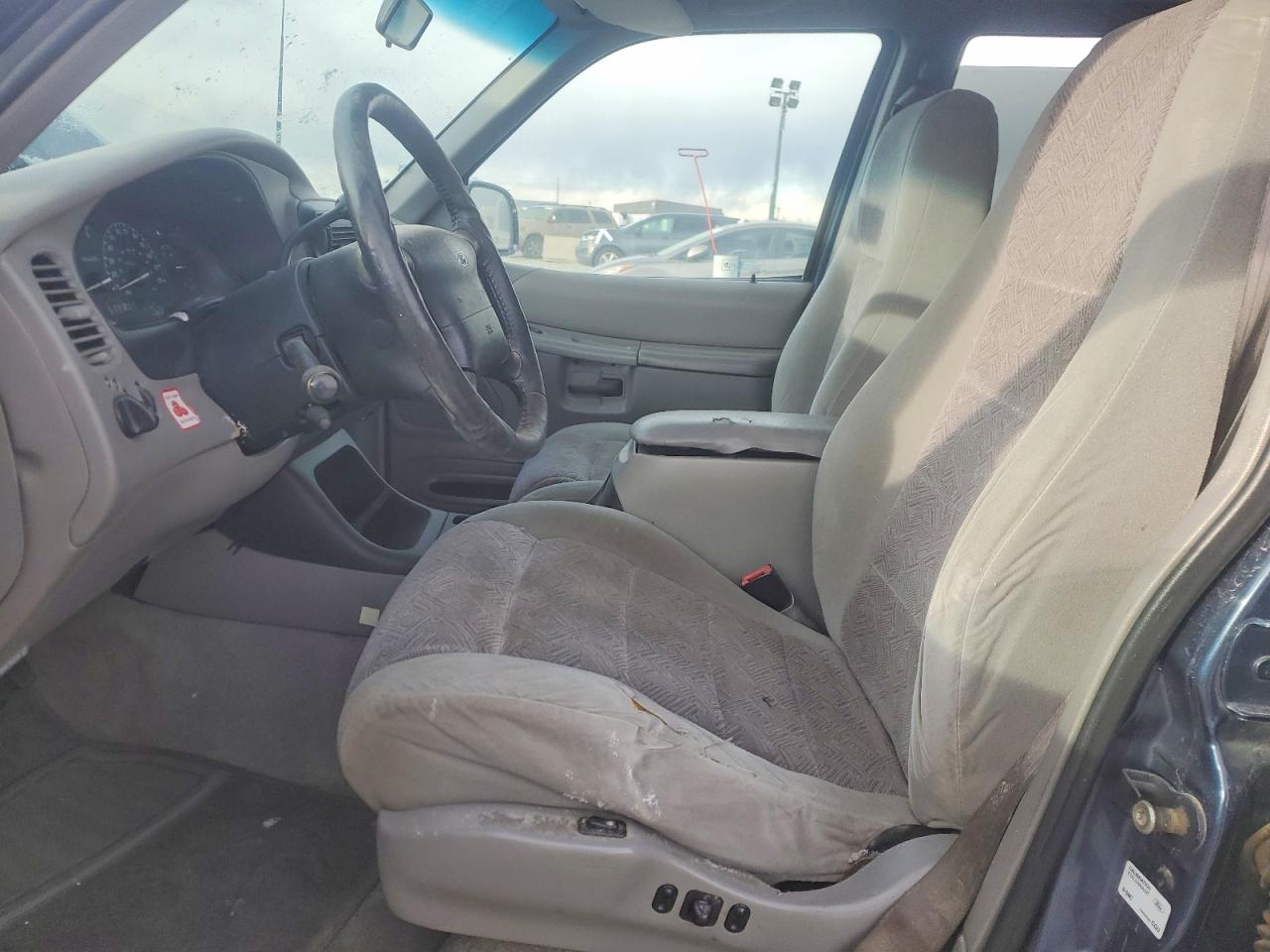 1998 Ford Explorer Blue vin: 1FMZU34EXWZC21771