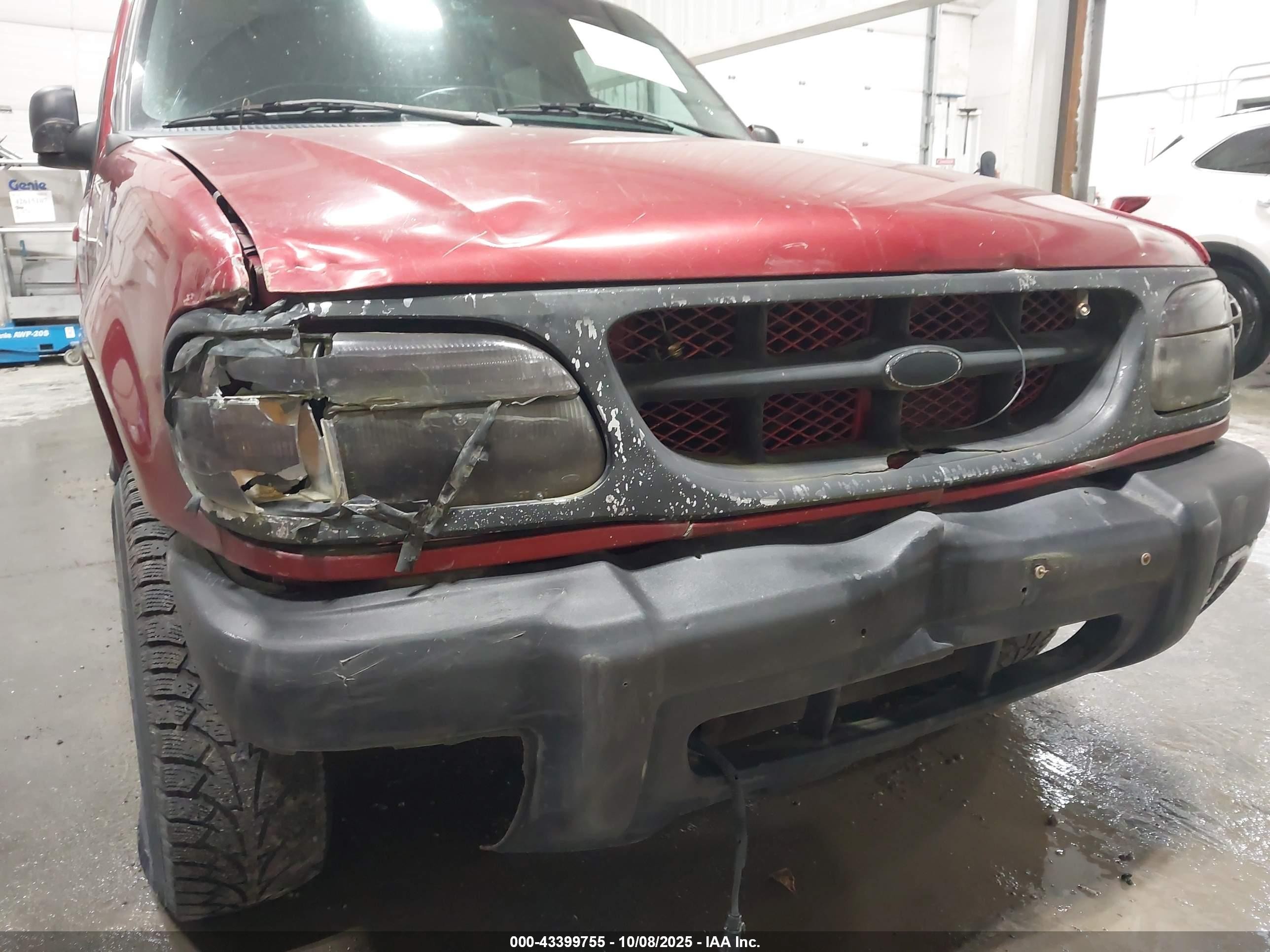 1999 Ford Explorer Eddie Bauer/limited/xlt Red vin: 1FMZU34EXXUB52840