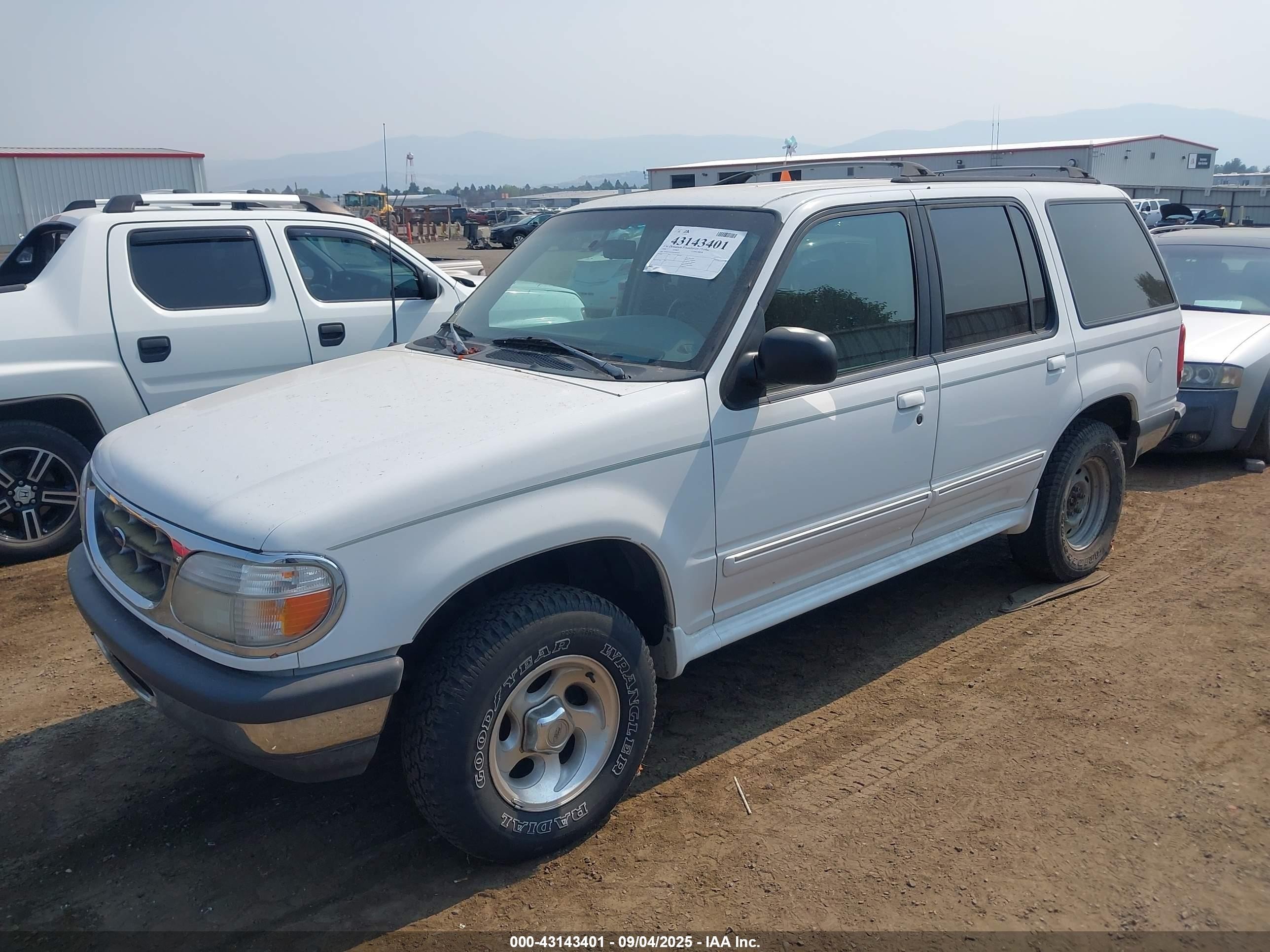 1998 Ford Explorer Eddie Bauer/limited/xl/xlt White vin: 1FMZU34X9WZB20223