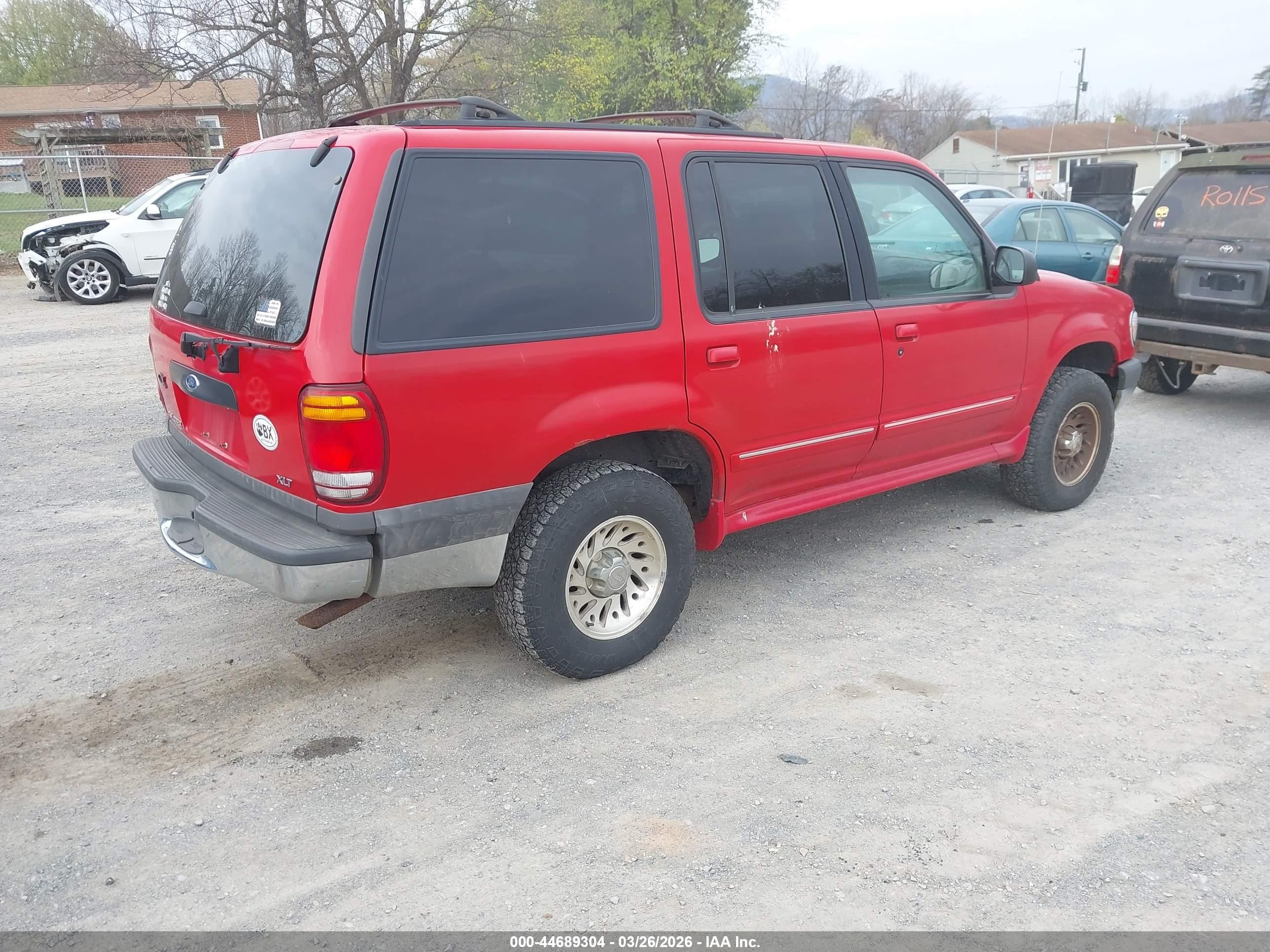 1999 Ford Explorer Xl/xlt Red vin: 1FMZU34X9XZB05755