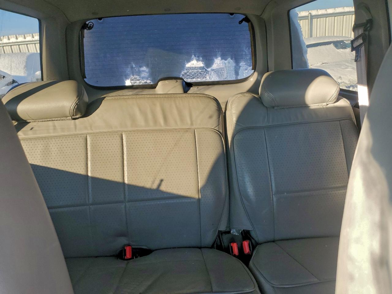 1998 Ford Explorer Белый vin: 1FMZU35P3WZC30070