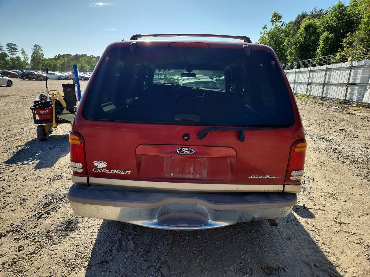 1999 Ford Explorer Burgundy vin: 1FMZU35P7XZB00231