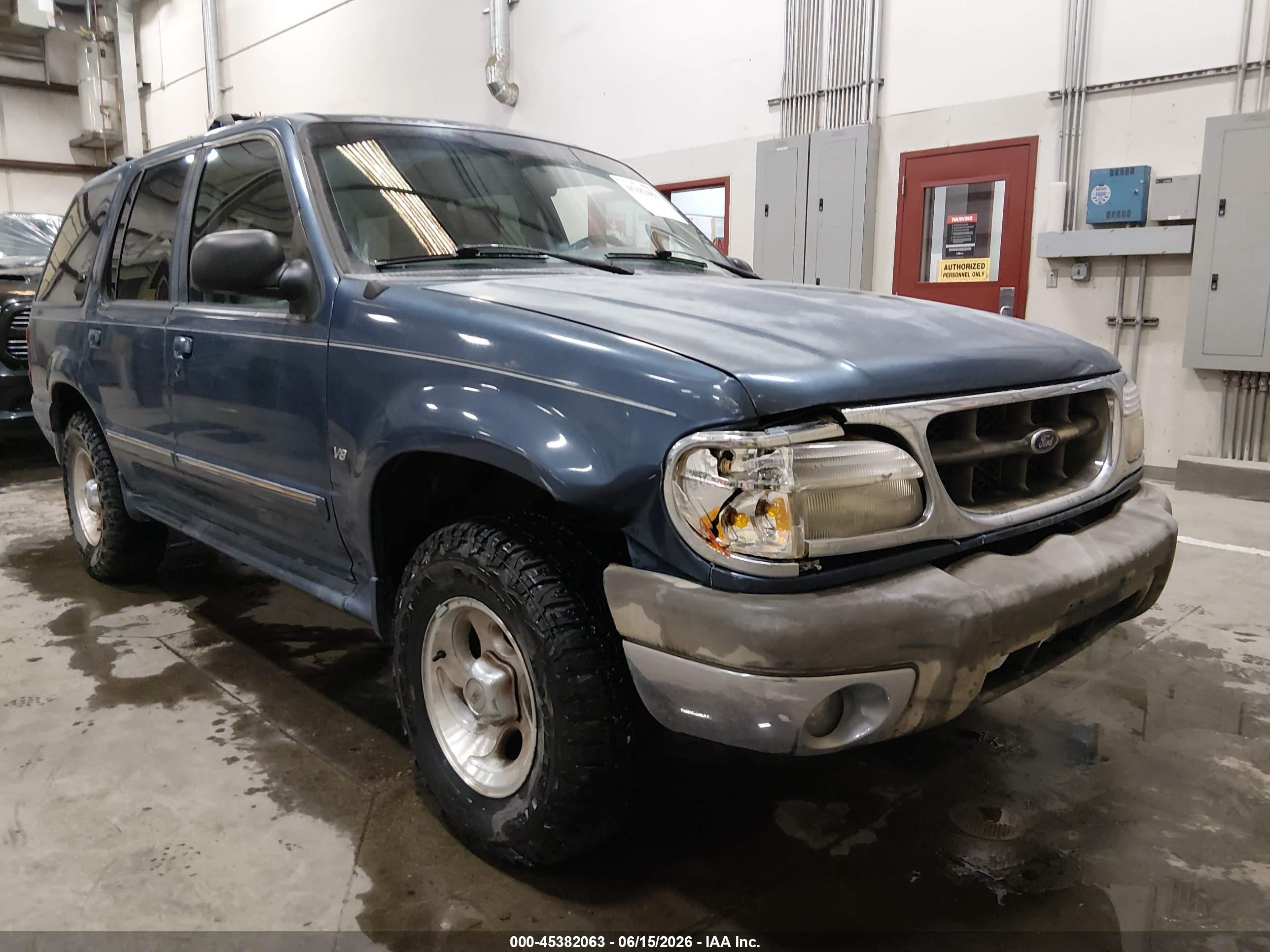 1999 Ford Explorer Eddie Bauer/limited/xlt Blue vin: 1FMZU35P7XZC17632