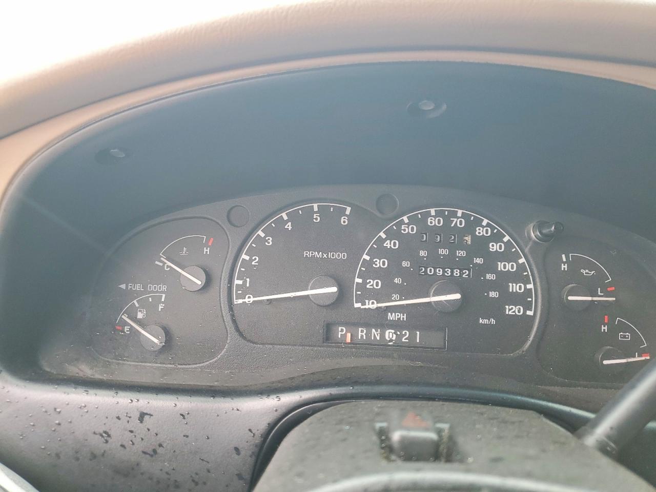 1999 Ford Explorer Tan vin: 1FMZU35P8XZB11934