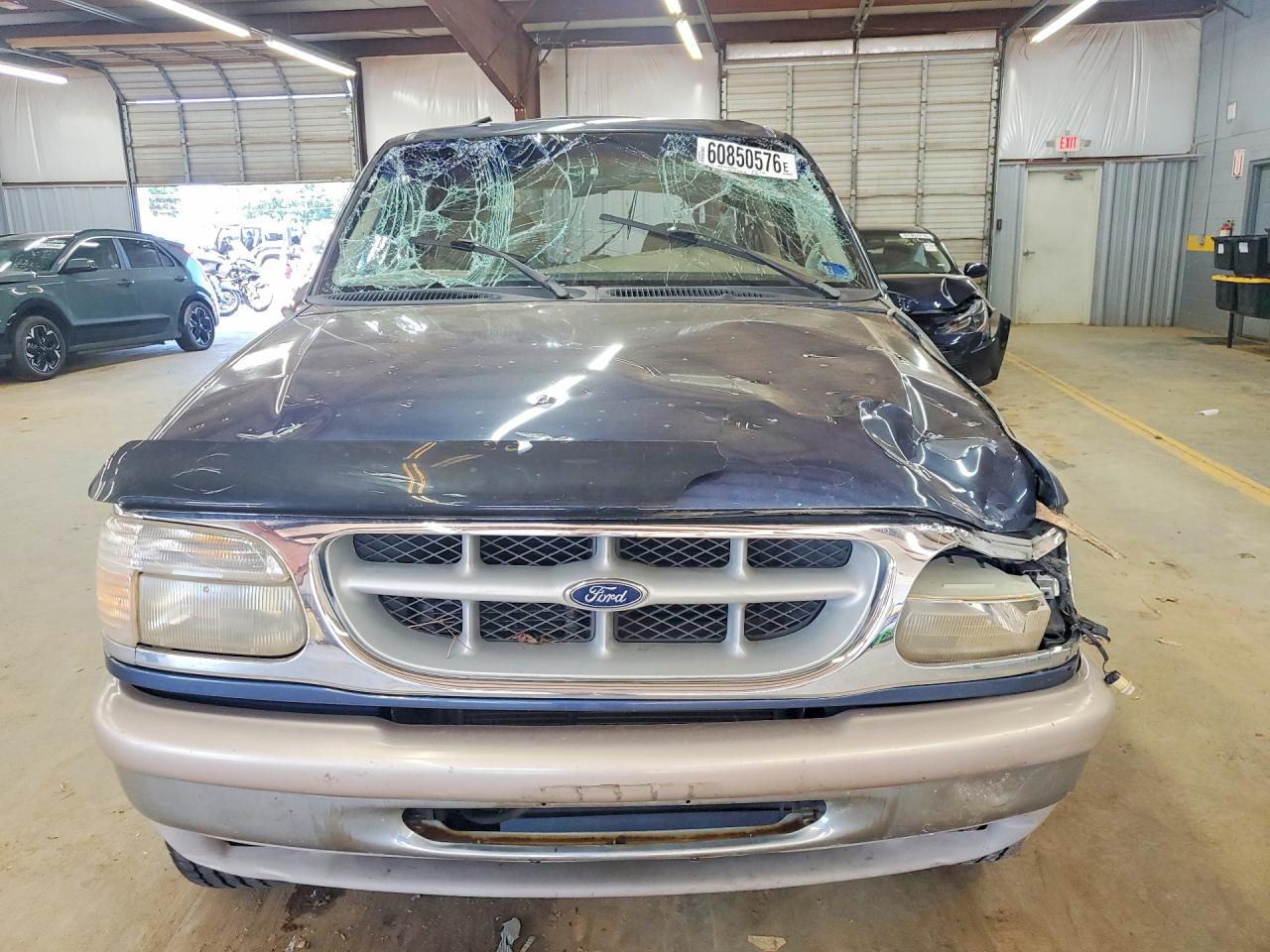 1998 Ford Explorer Blue vin: 1FMZU35PXWUA48458