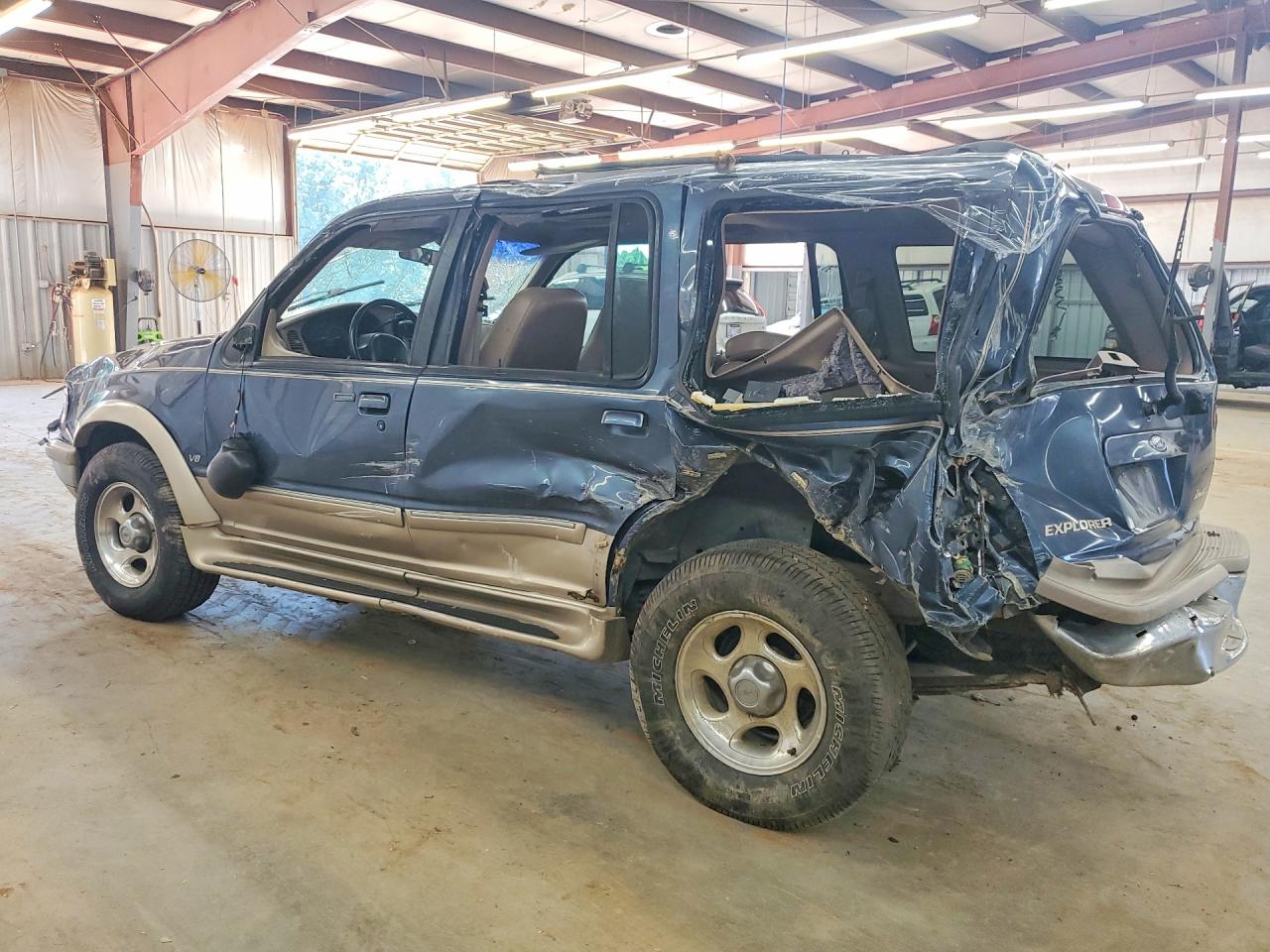 1998 Ford Explorer Blue vin: 1FMZU35PXWUA48458