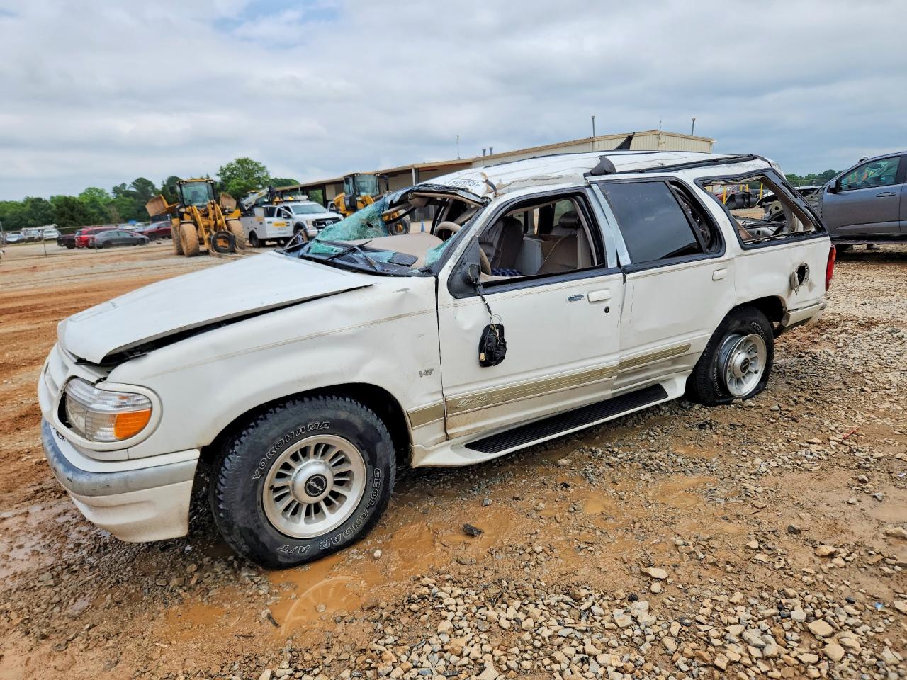 1998 Ford Explorer White vin: 1FMZU35PXWZA36751