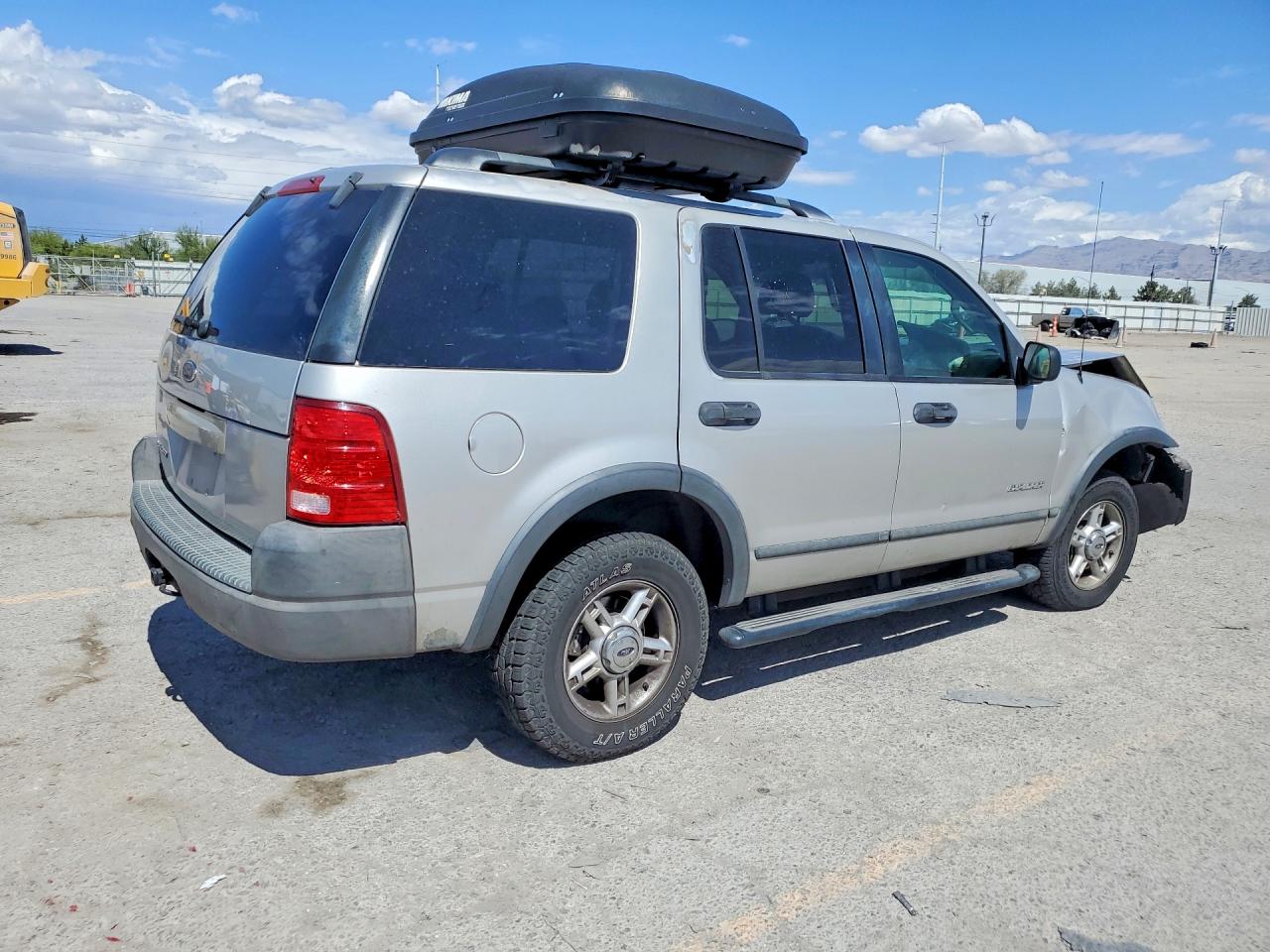 2004 Ford Explorer Xls Silver vin: 1FMZU62E04ZB38464