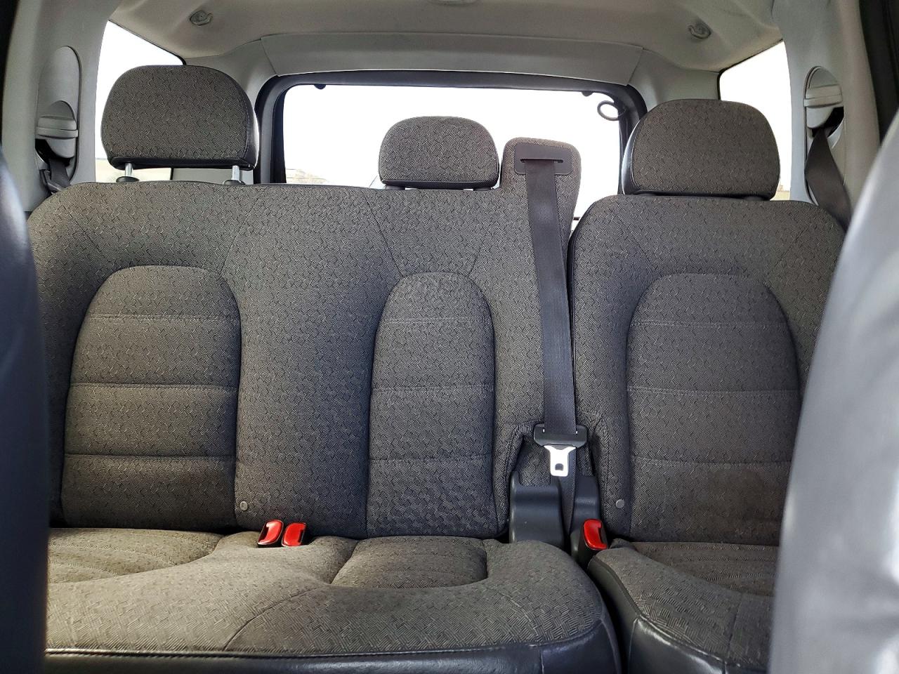 2004 Ford Explorer Xls Silver vin: 1FMZU62E04ZB38464