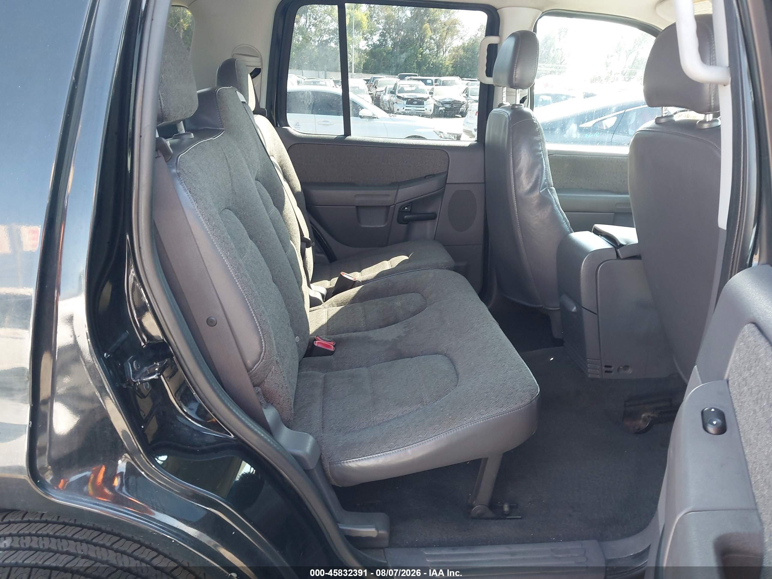 2005 Ford Explorer Xls/xls Sport Black vin: 1FMZU62E65ZA76814
