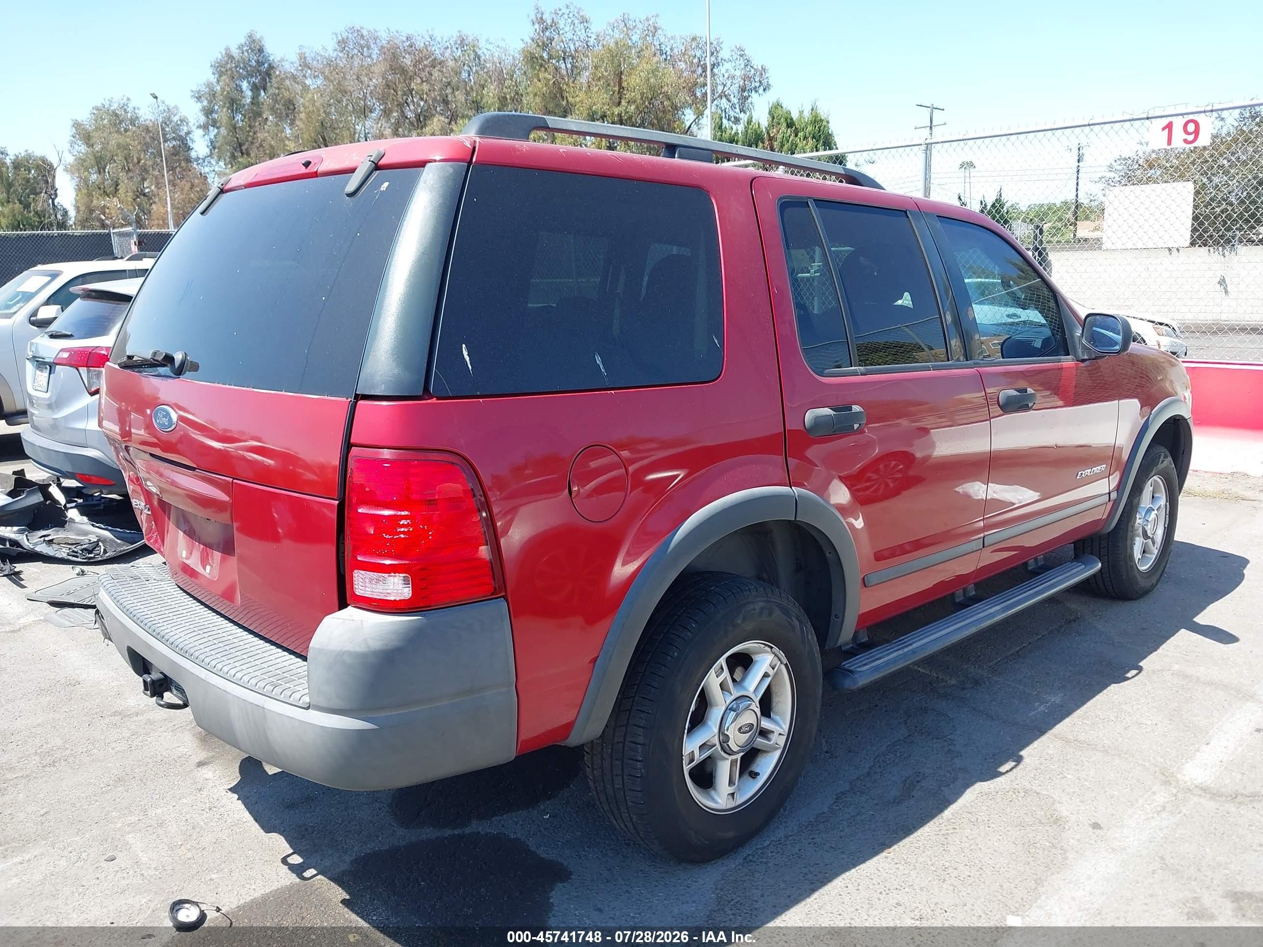 2004 Ford Explorer Xls Burgundy vin: 1FMZU62EX4ZA95655