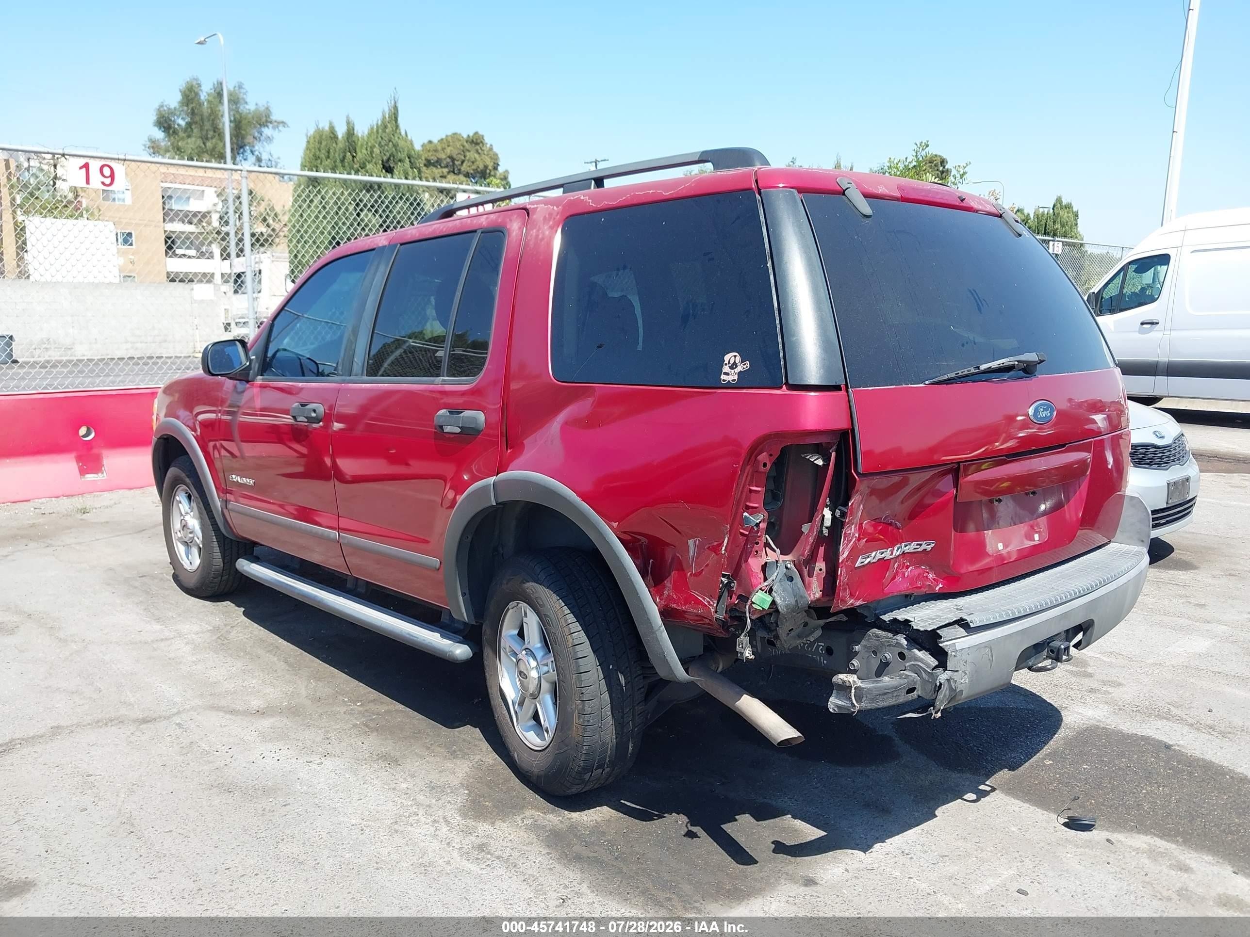 2004 Ford Explorer Xls Burgundy vin: 1FMZU62EX4ZA95655