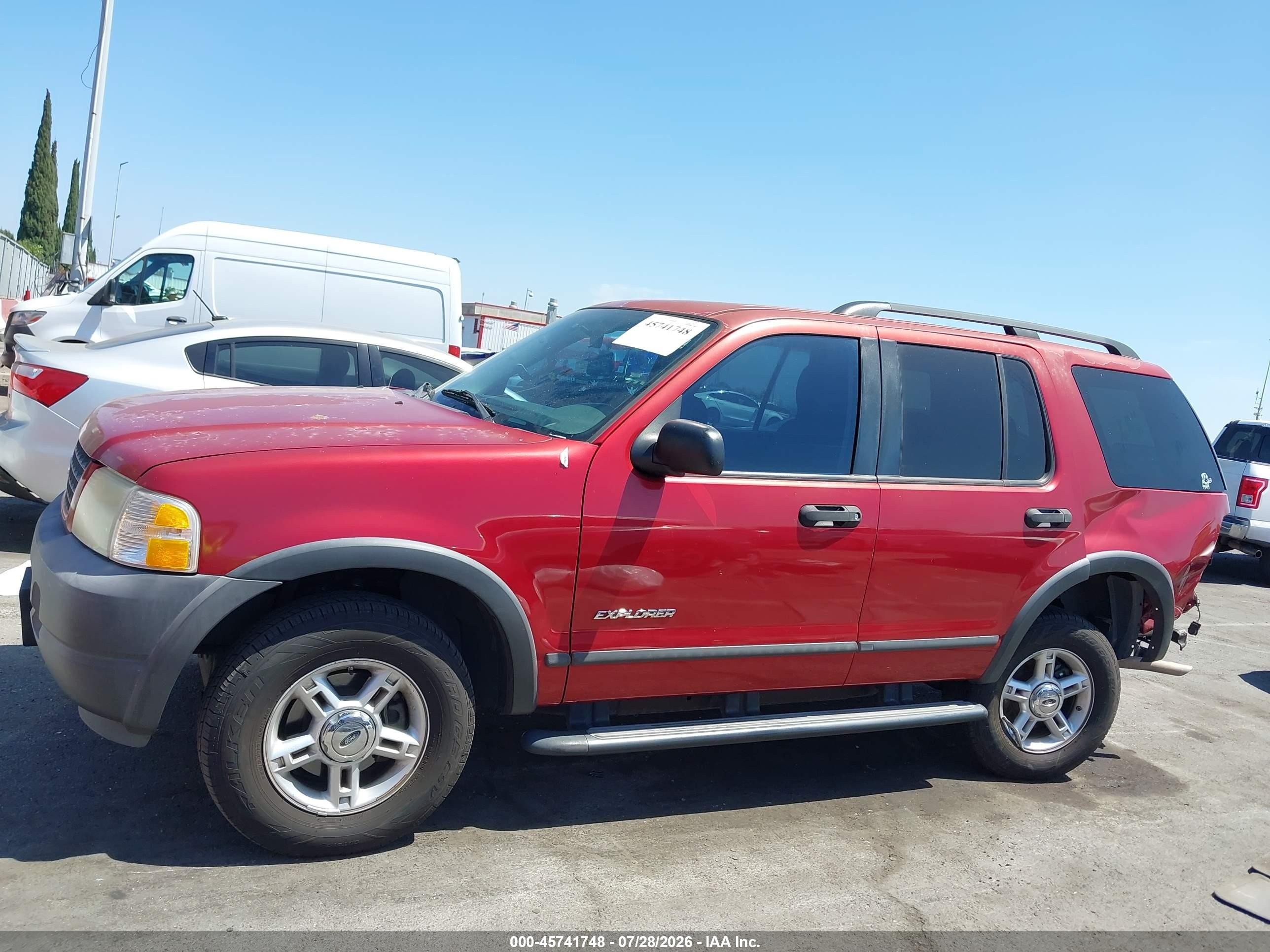 2004 Ford Explorer Xls Burgundy vin: 1FMZU62EX4ZA95655
