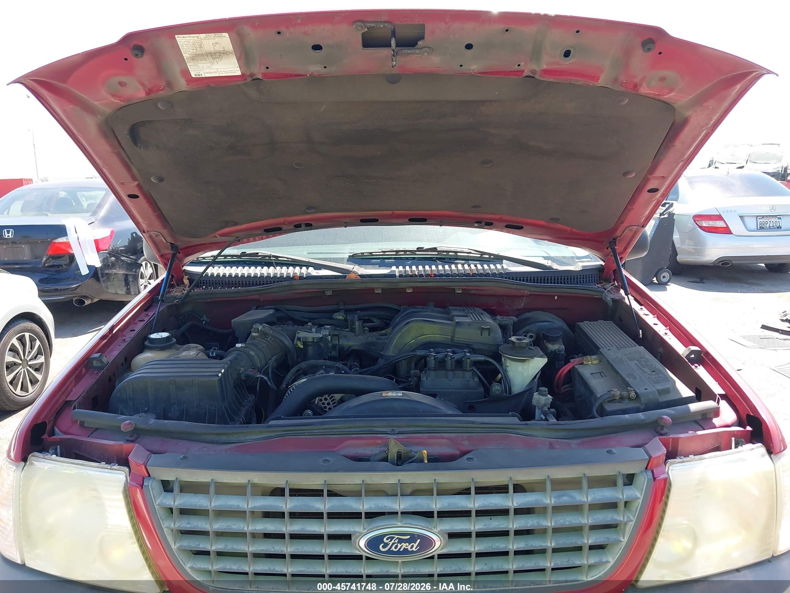 2004 Ford Explorer Xls Burgundy vin: 1FMZU62EX4ZA95655