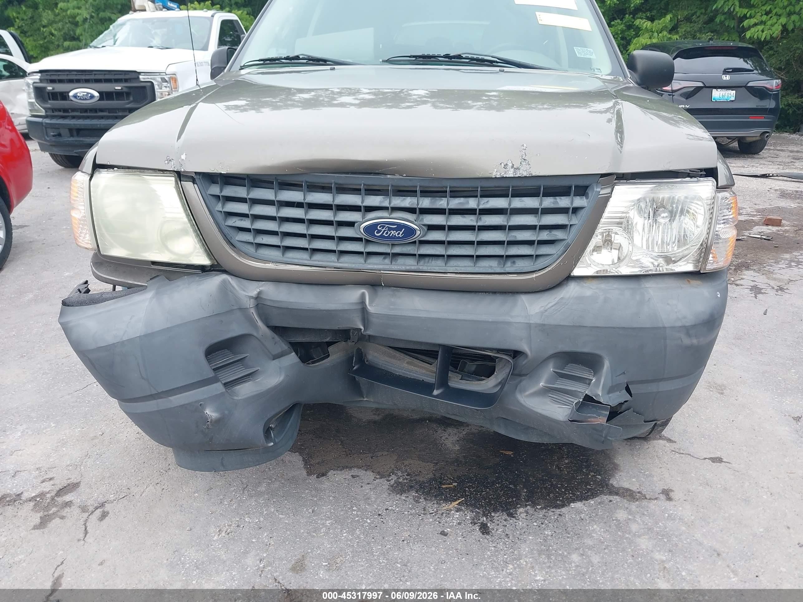 2004 Ford Explorer Xls Gold vin: 1FMZU62K14ZB41900