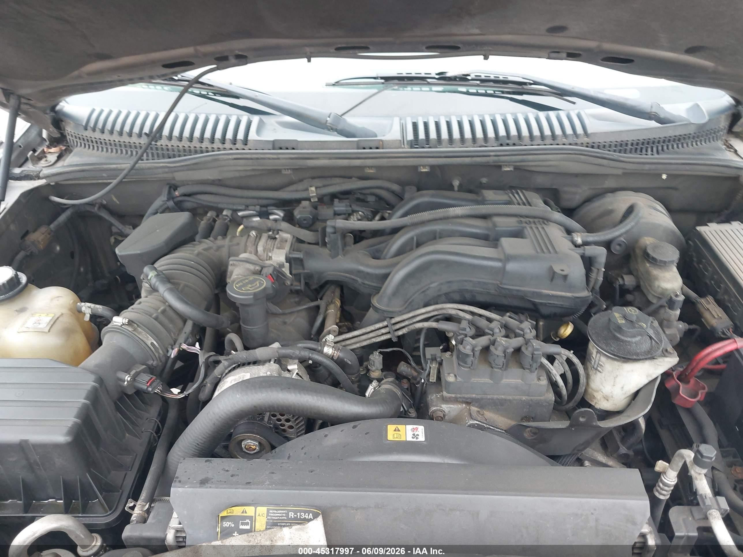 2004 Ford Explorer Xls Gold vin: 1FMZU62K14ZB41900