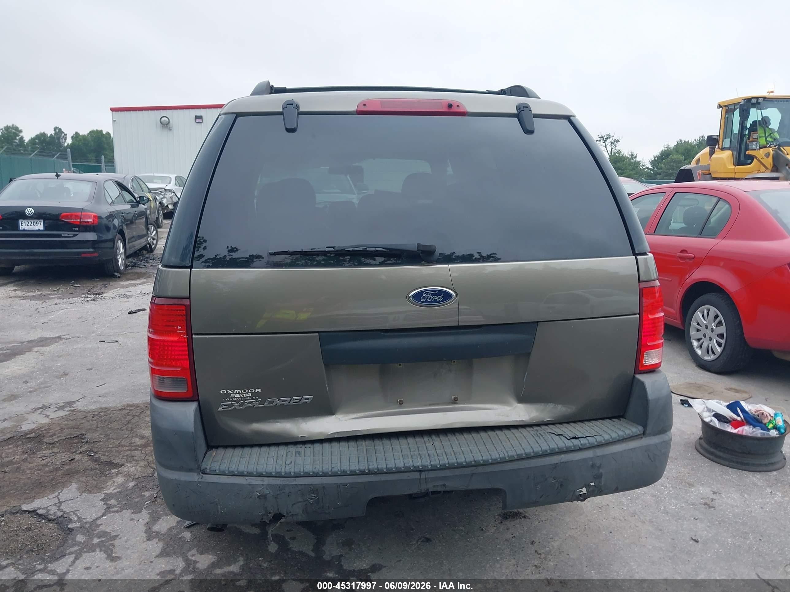 2004 Ford Explorer Xls Gold vin: 1FMZU62K14ZB41900