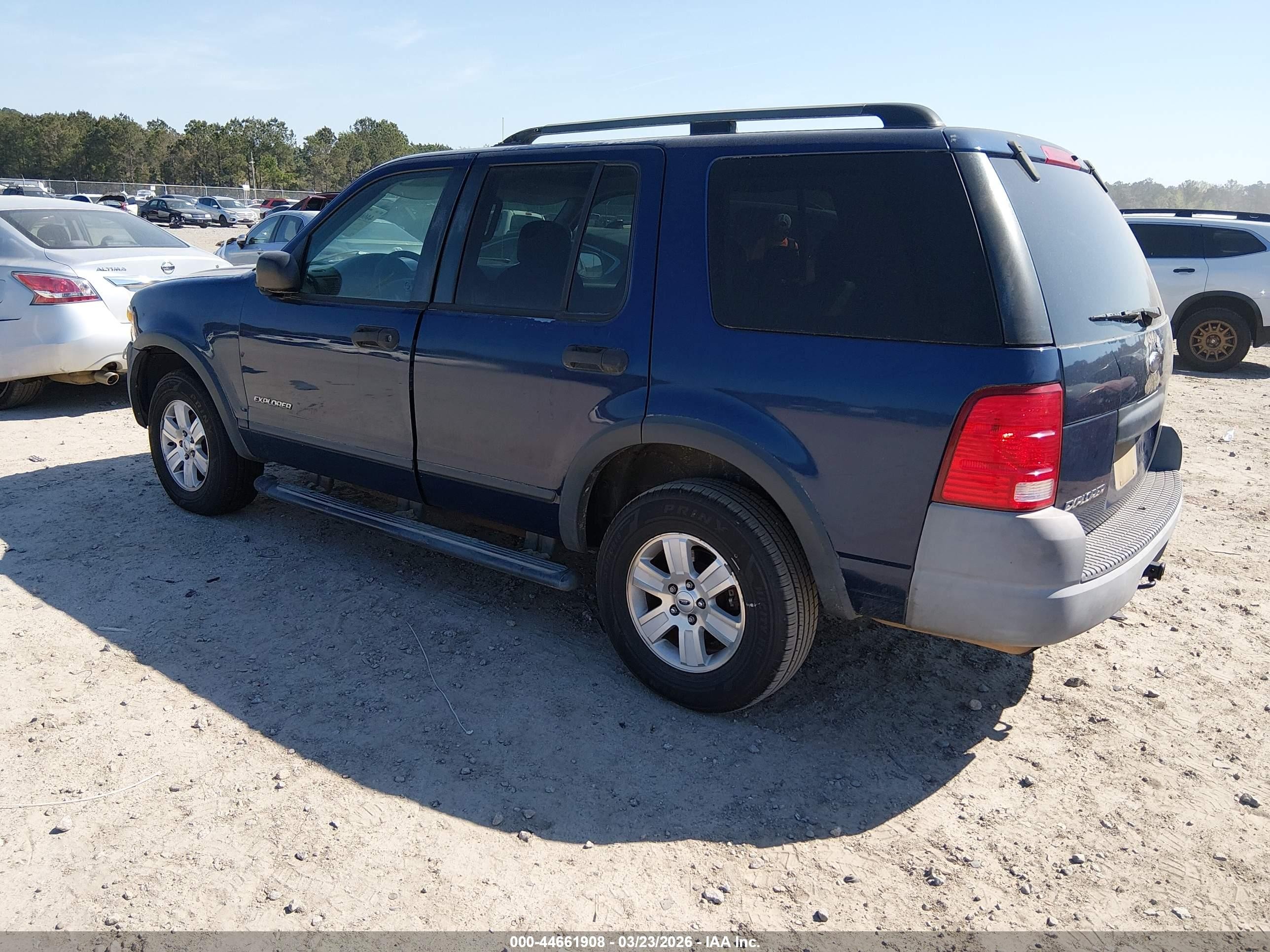 2004 Ford Explorer Xls Dark Blue vin: 1FMZU62K24UB62803