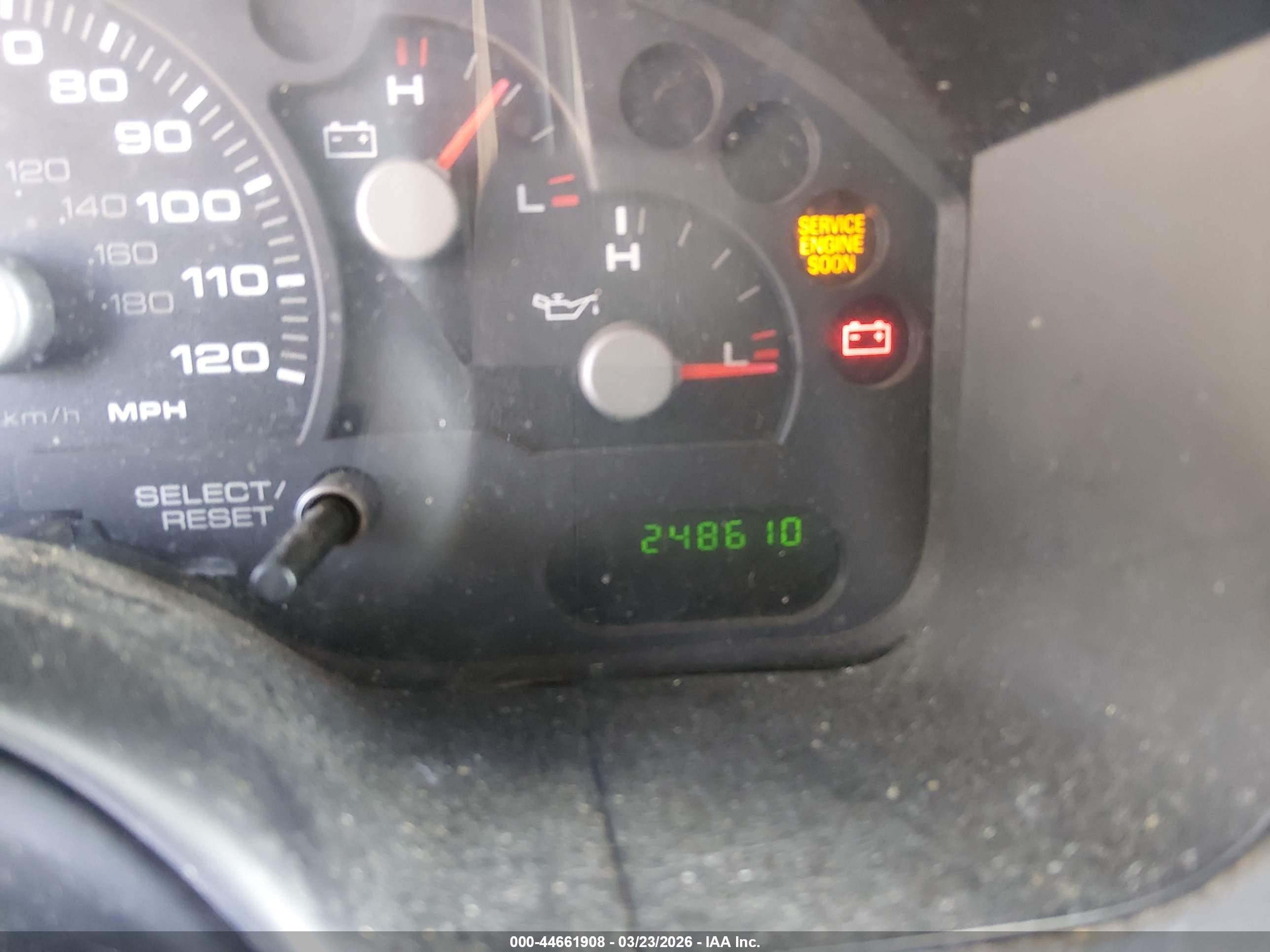 2004 Ford Explorer Xls Dark Blue vin: 1FMZU62K24UB62803
