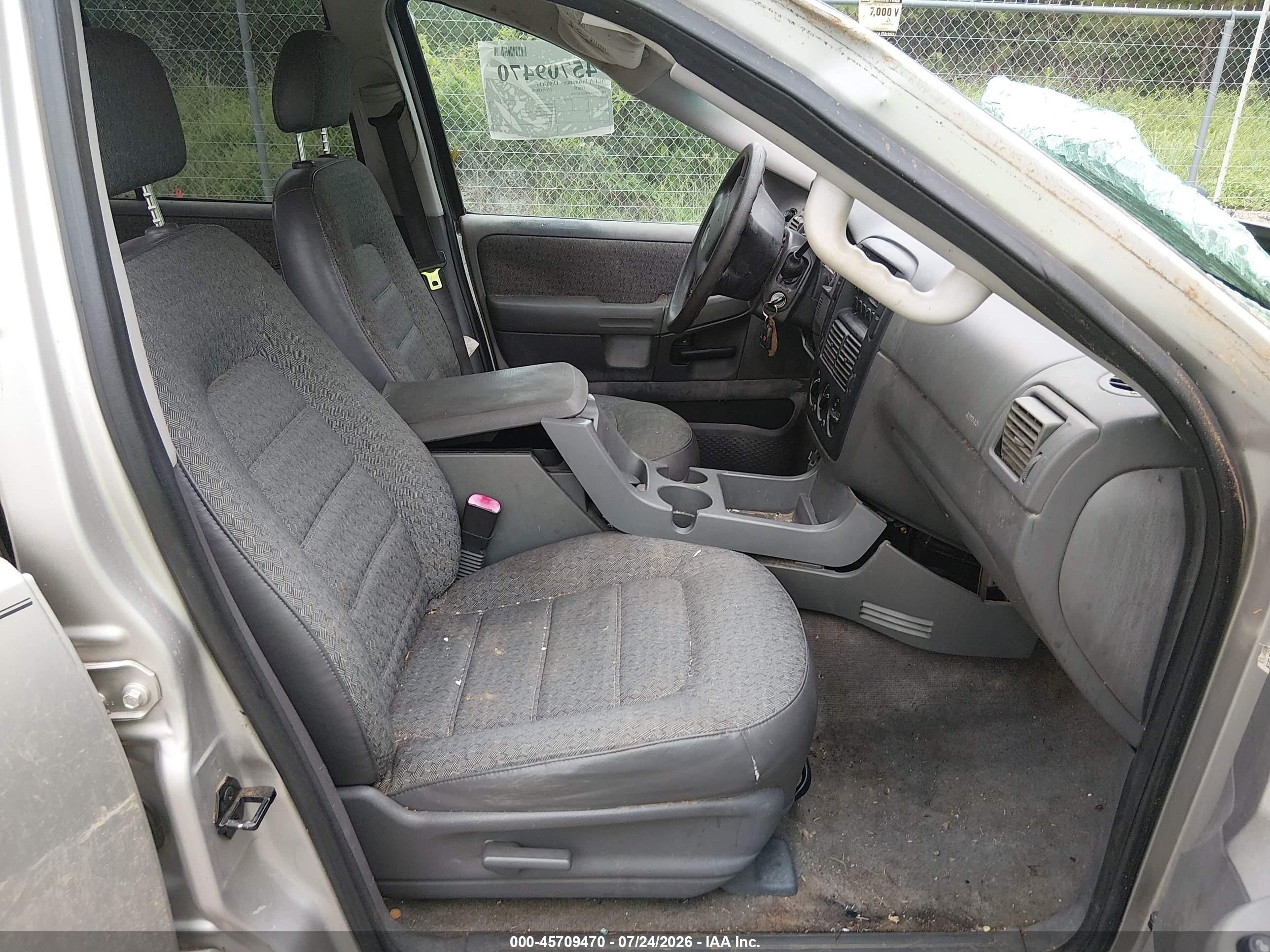 2002 Ford Explorer Xls Beige vin: 1FMZU62K42UD31376