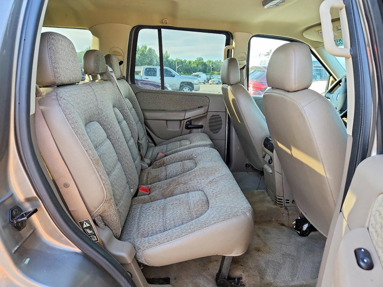 2003 Ford Explorer Xls Beige vin: 1FMZU62K63UB45534