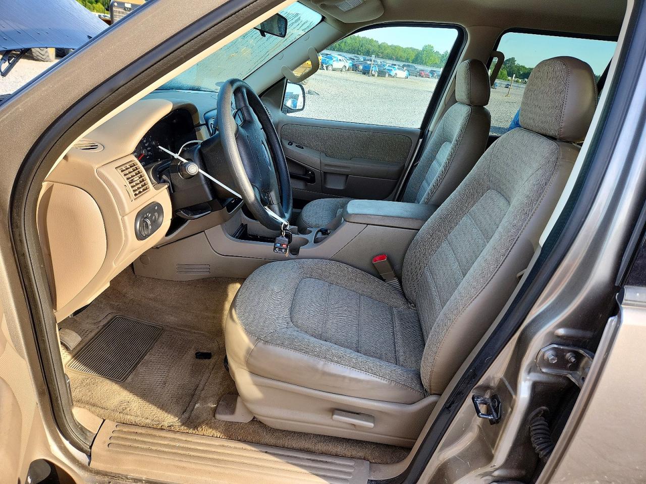 2003 Ford Explorer Xls Beige vin: 1FMZU62K63UB45534