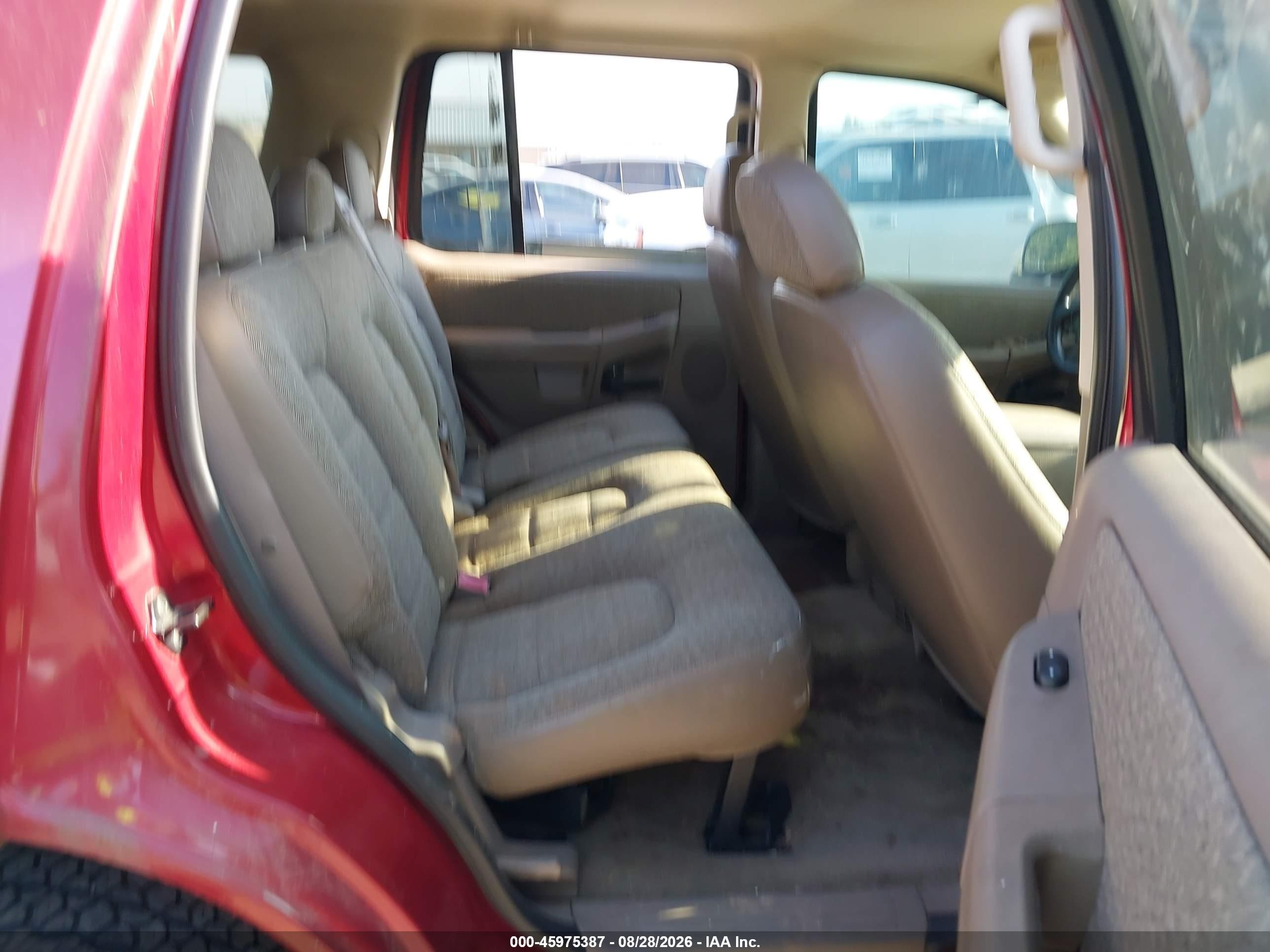 2004 Ford Explorer Xls Красный vin: 1FMZU62K74UA17112