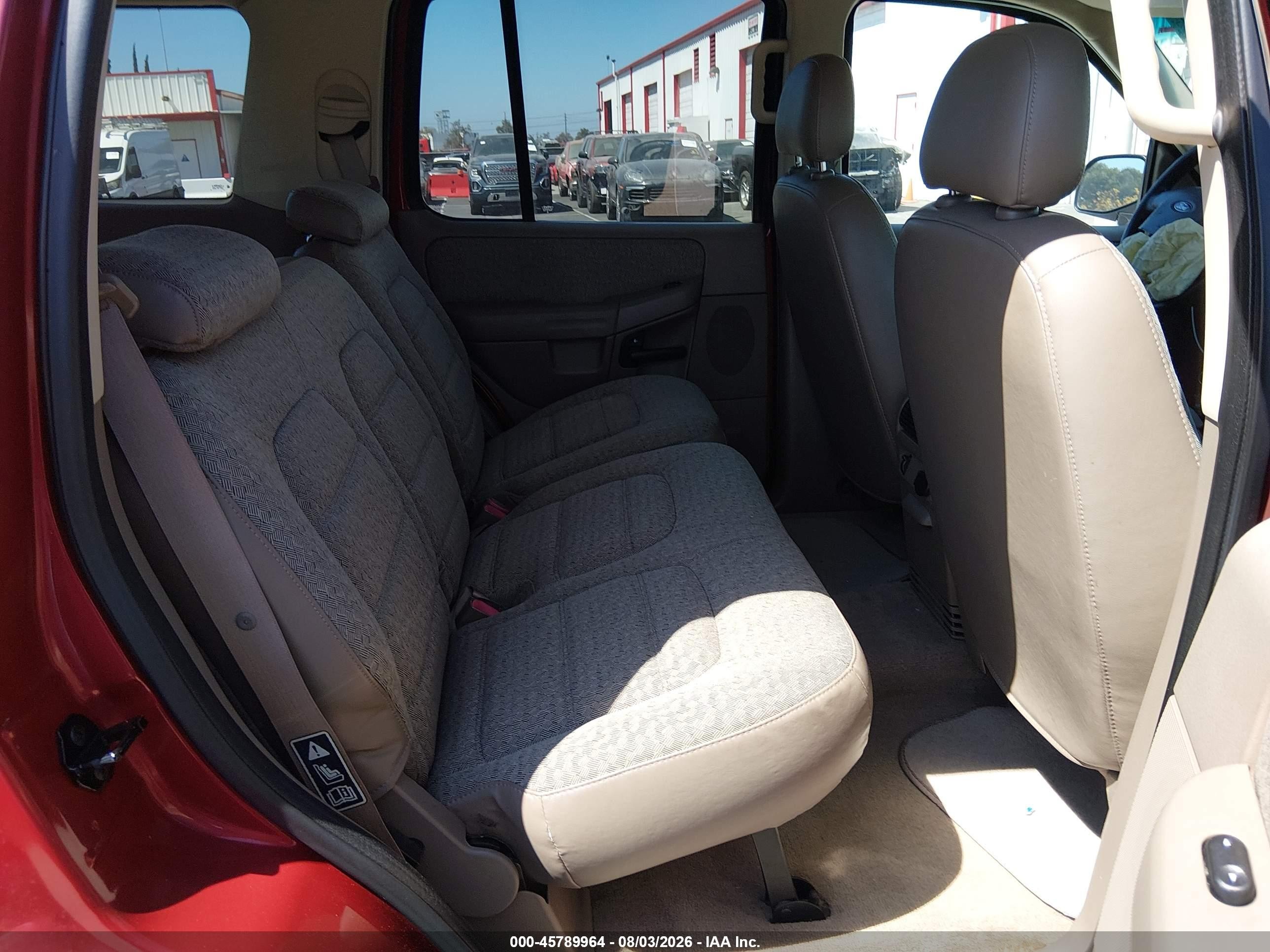 2002 Ford Explorer Xls Red vin: 1FMZU62K82ZC95260