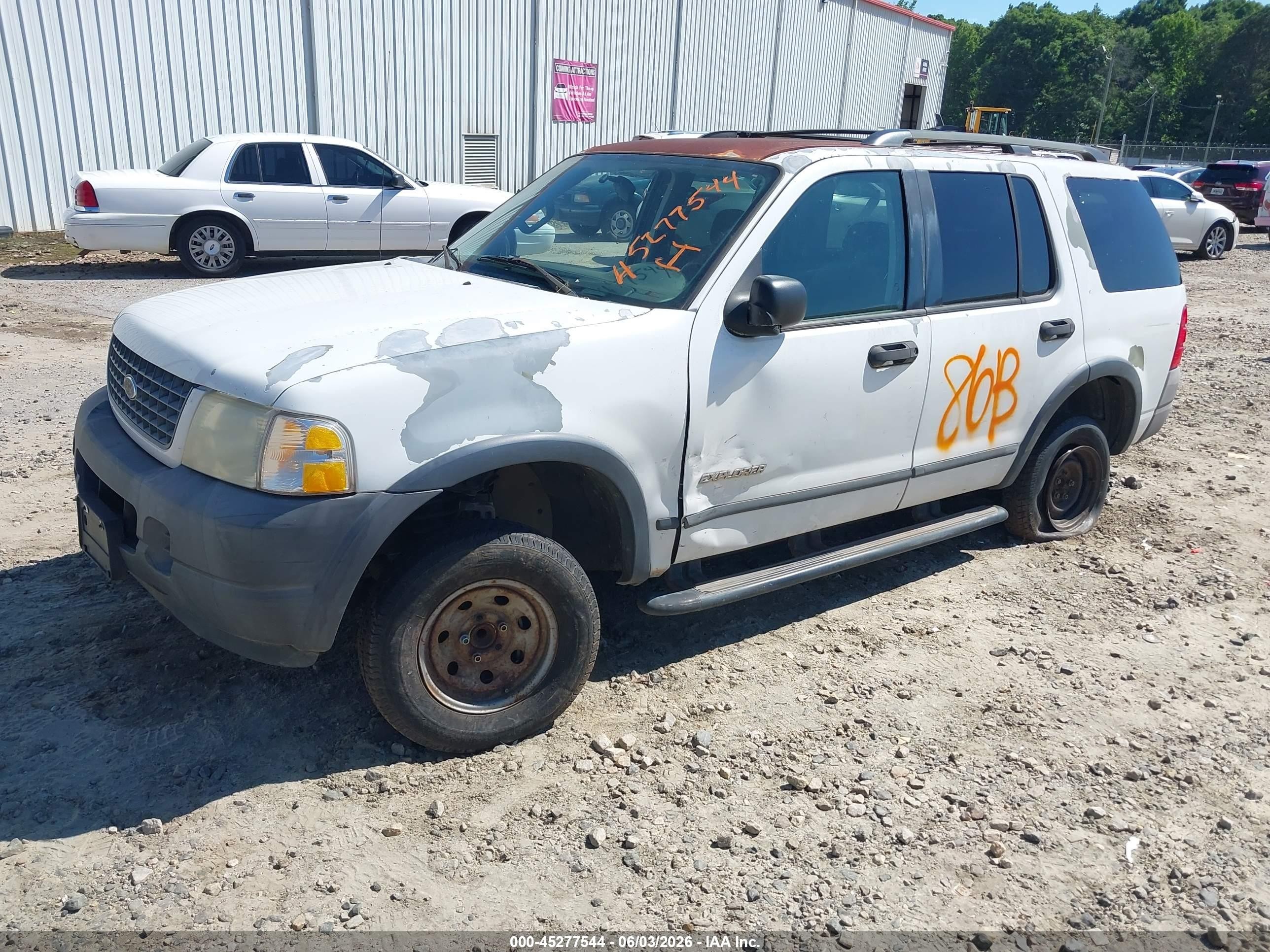 2004 Ford Explorer Xls Белый vin: 1FMZU62K84UC25838