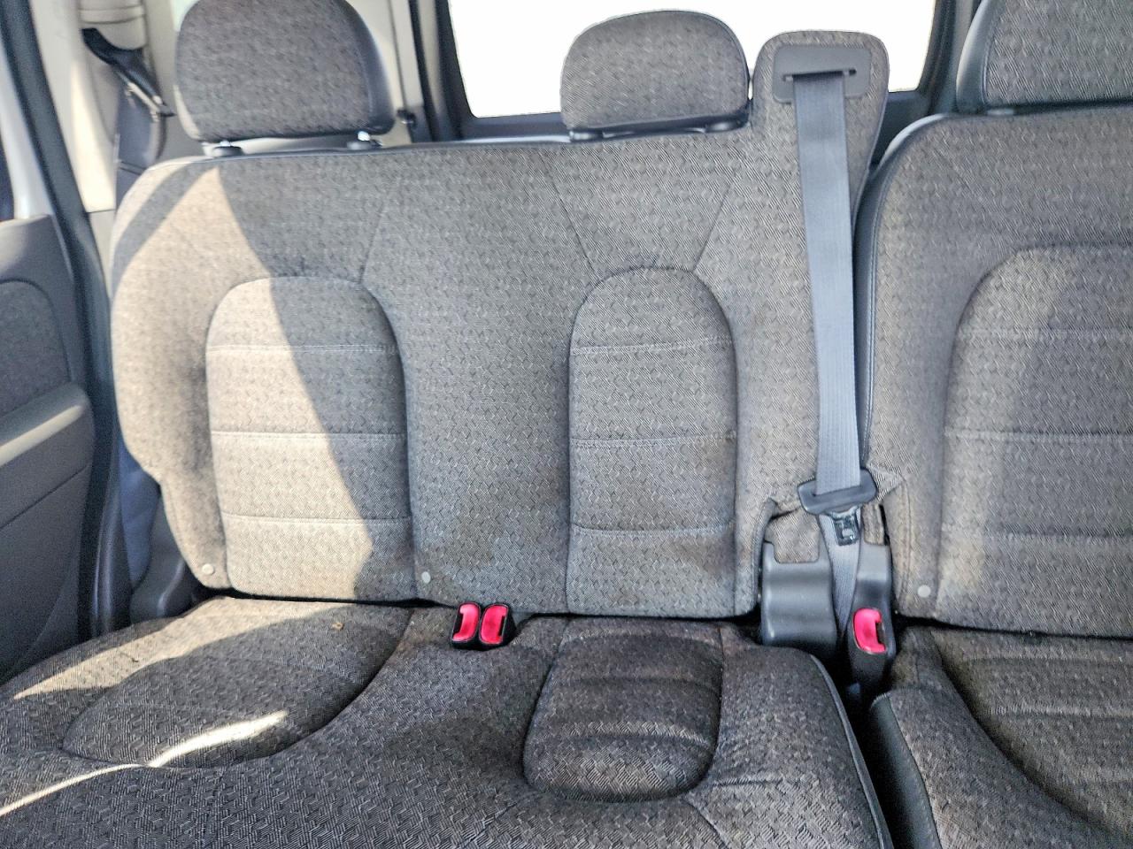 2003 Ford Explorer Xls White vin: 1FMZU62KX3UB30518