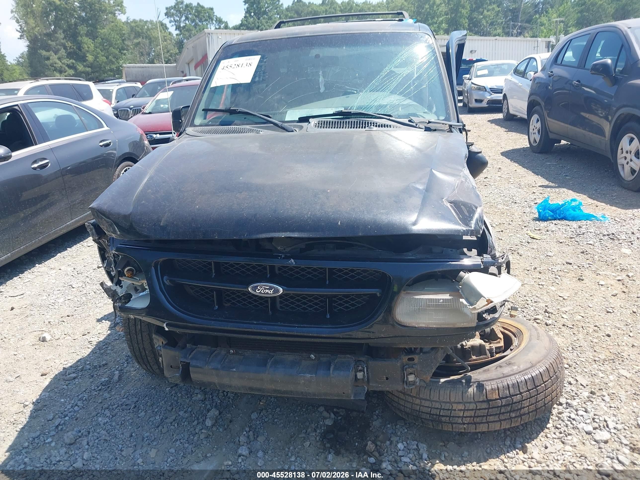 2000 Ford Explorer Xls Black vin: 1FMZU62X5YUB78480