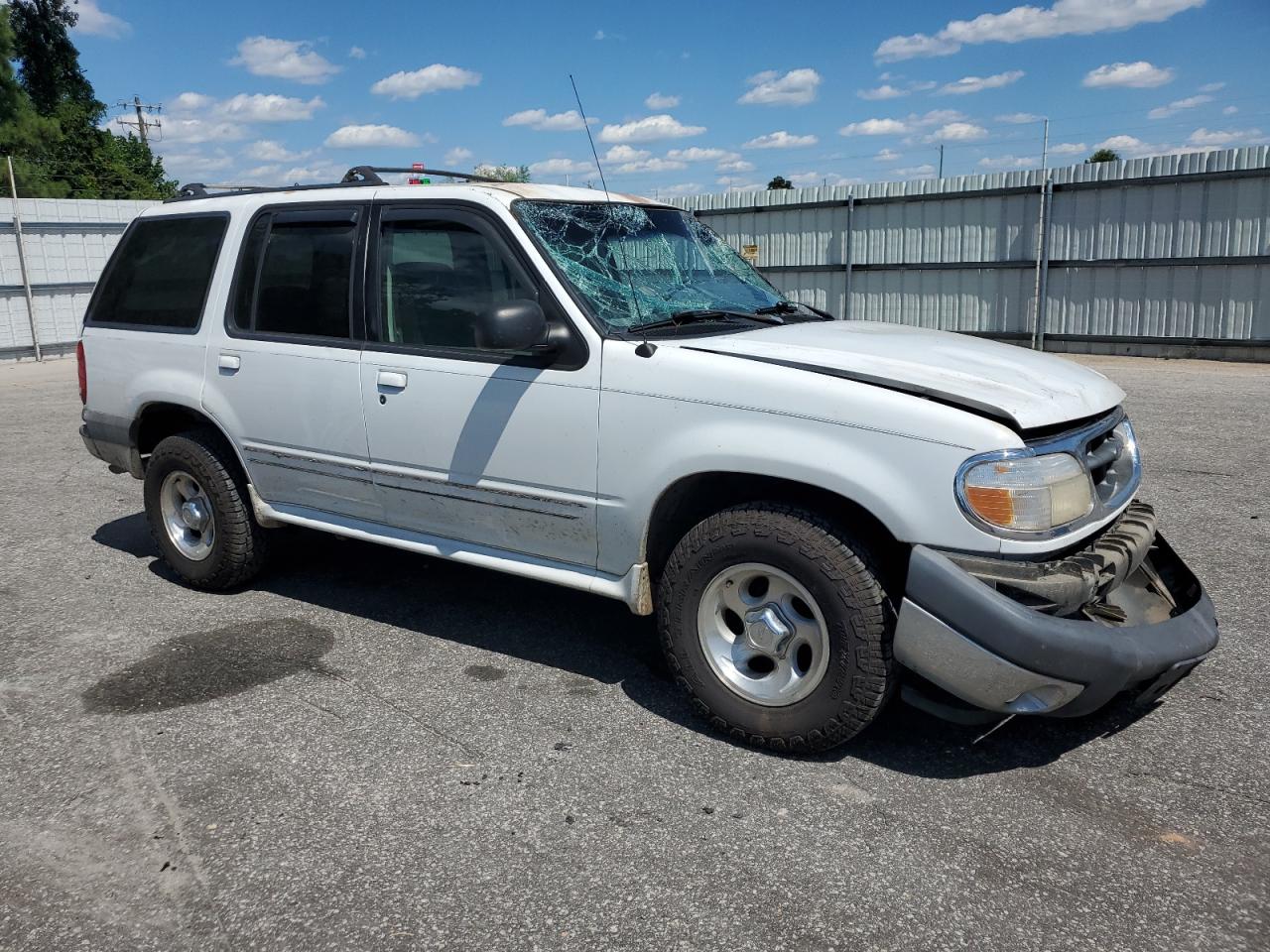 2001 Ford Explorer Xlt Белый vin: 1FMZU63E01ZA49486