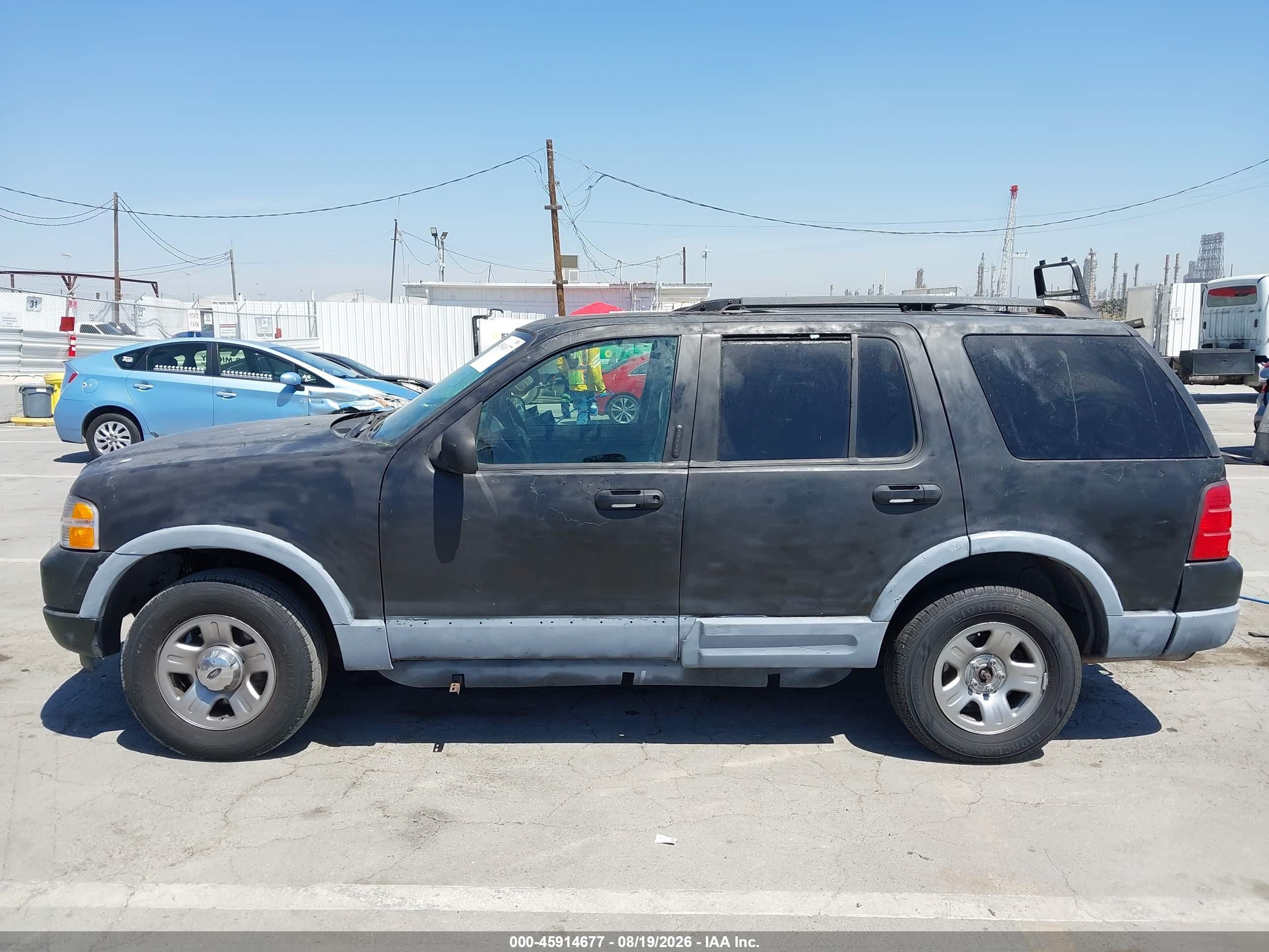 2002 Ford Explorer Xlt Black vin: 1FMZU63E22ZB80307