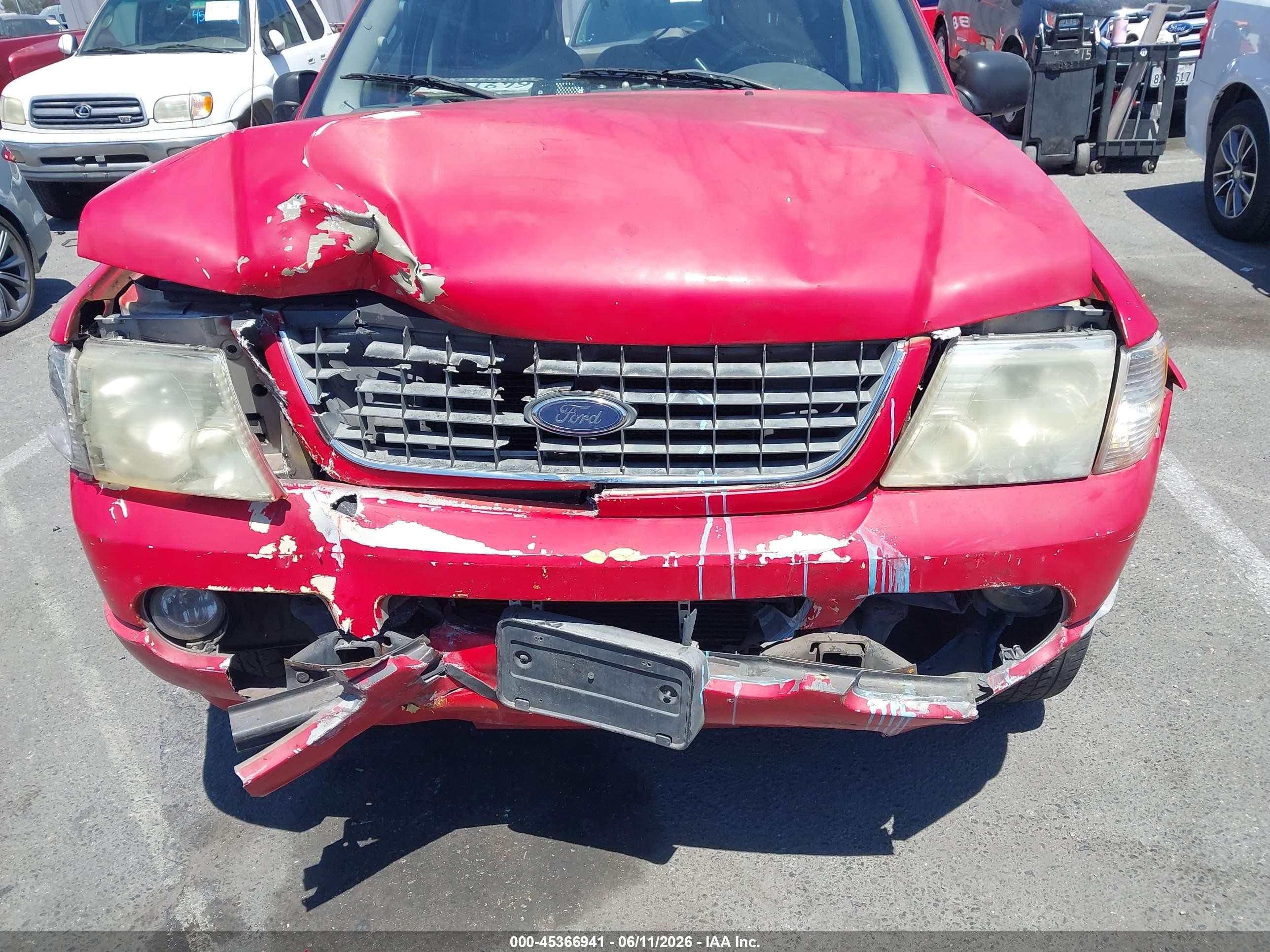 2002 Ford Explorer Xlt Red vin: 1FMZU63E22ZC37010