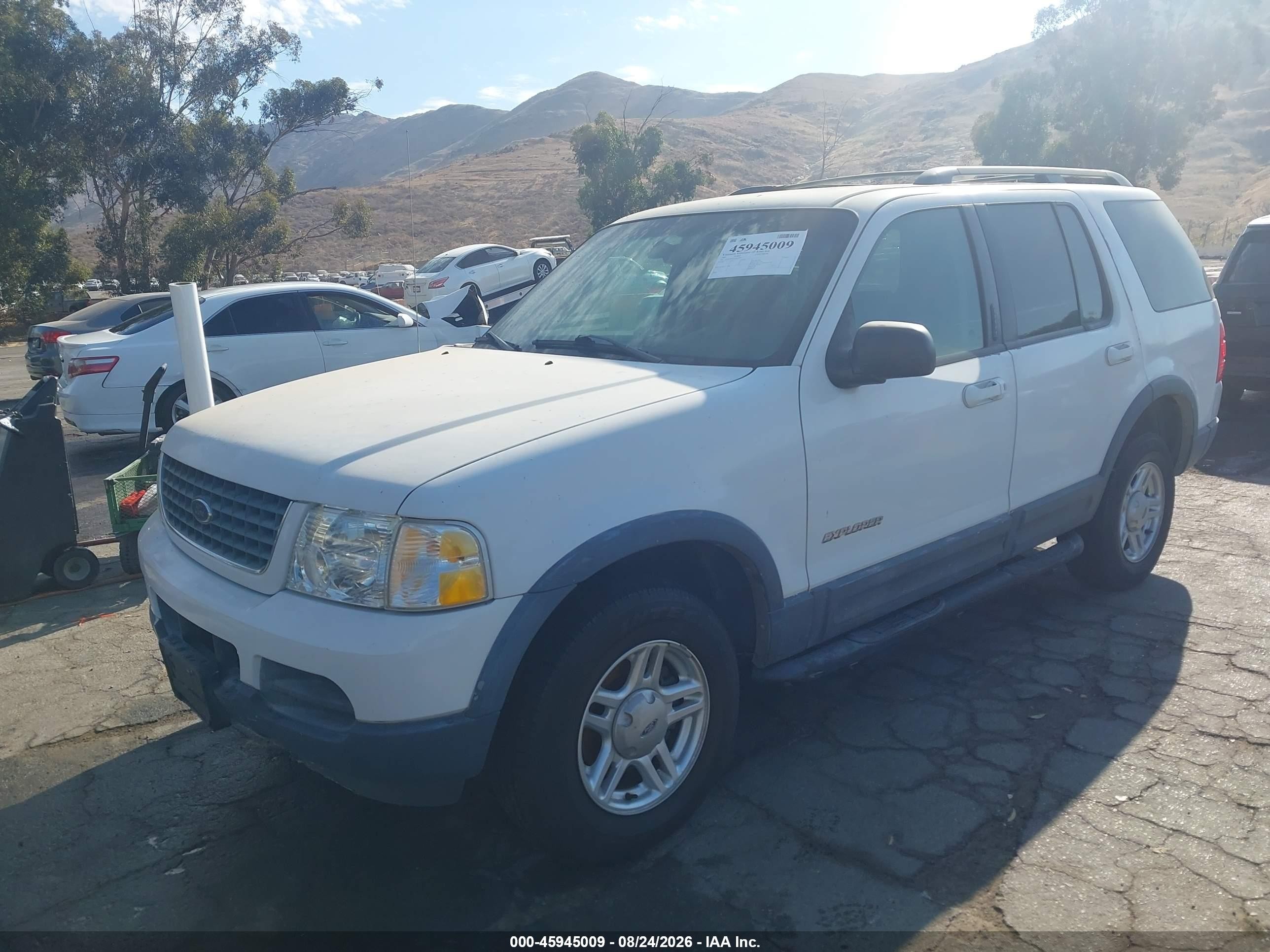2002 Ford Explorer Xlt White vin: 1FMZU63E72ZB19082