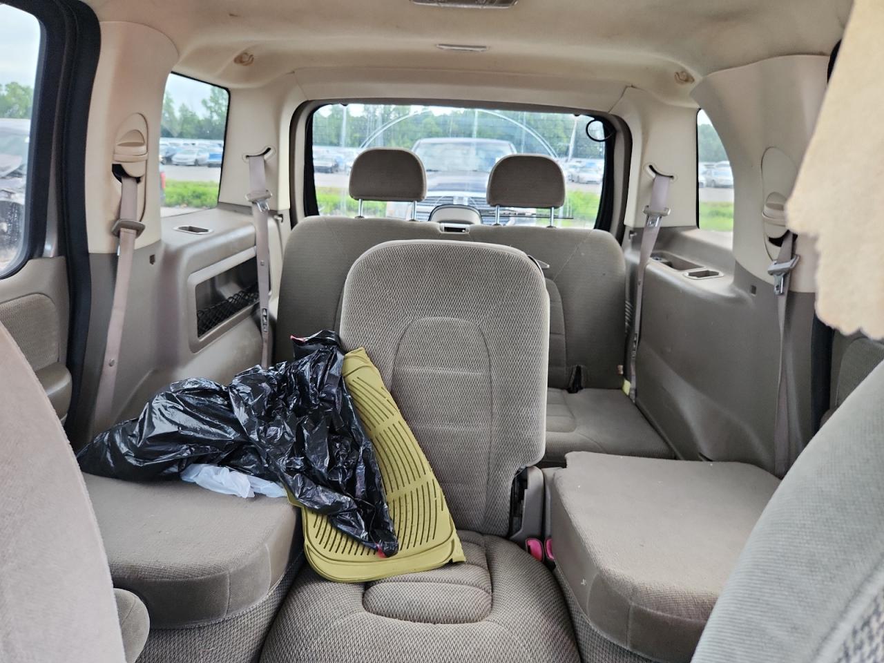 2002 Ford Explorer Xlt Gray vin: 1FMZU63E72ZB28476