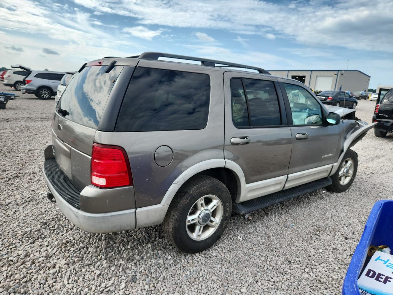 2002 Ford Explorer Xlt Gray vin: 1FMZU63E72ZB28476