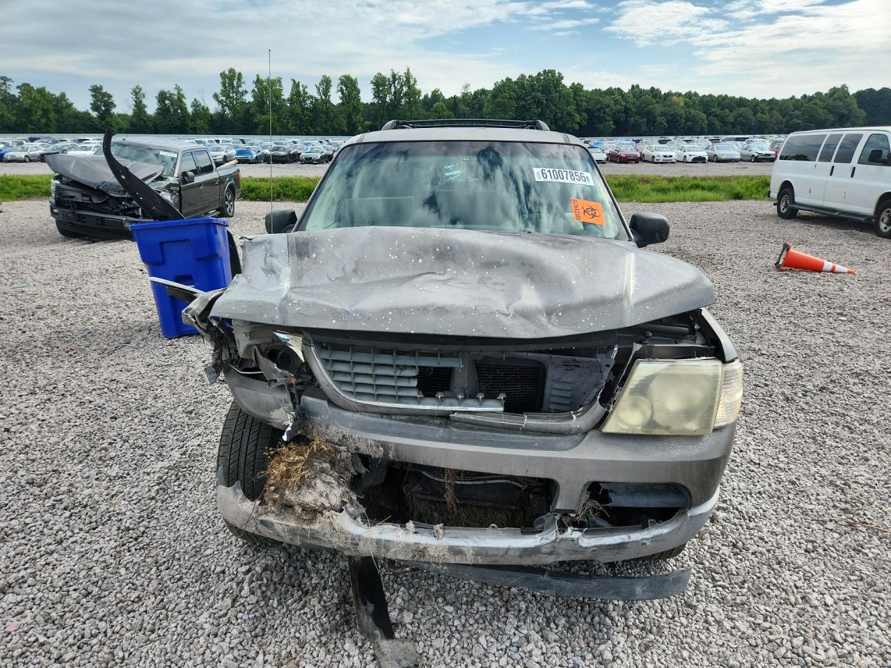2002 Ford Explorer Xlt Gray vin: 1FMZU63E72ZB28476