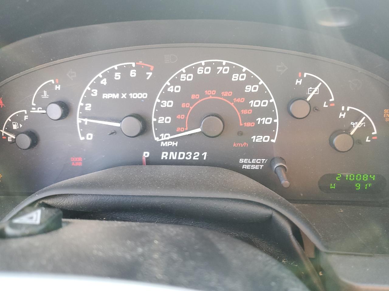 2002 Ford Explorer Xlt White vin: 1FMZU63E72ZC06335
