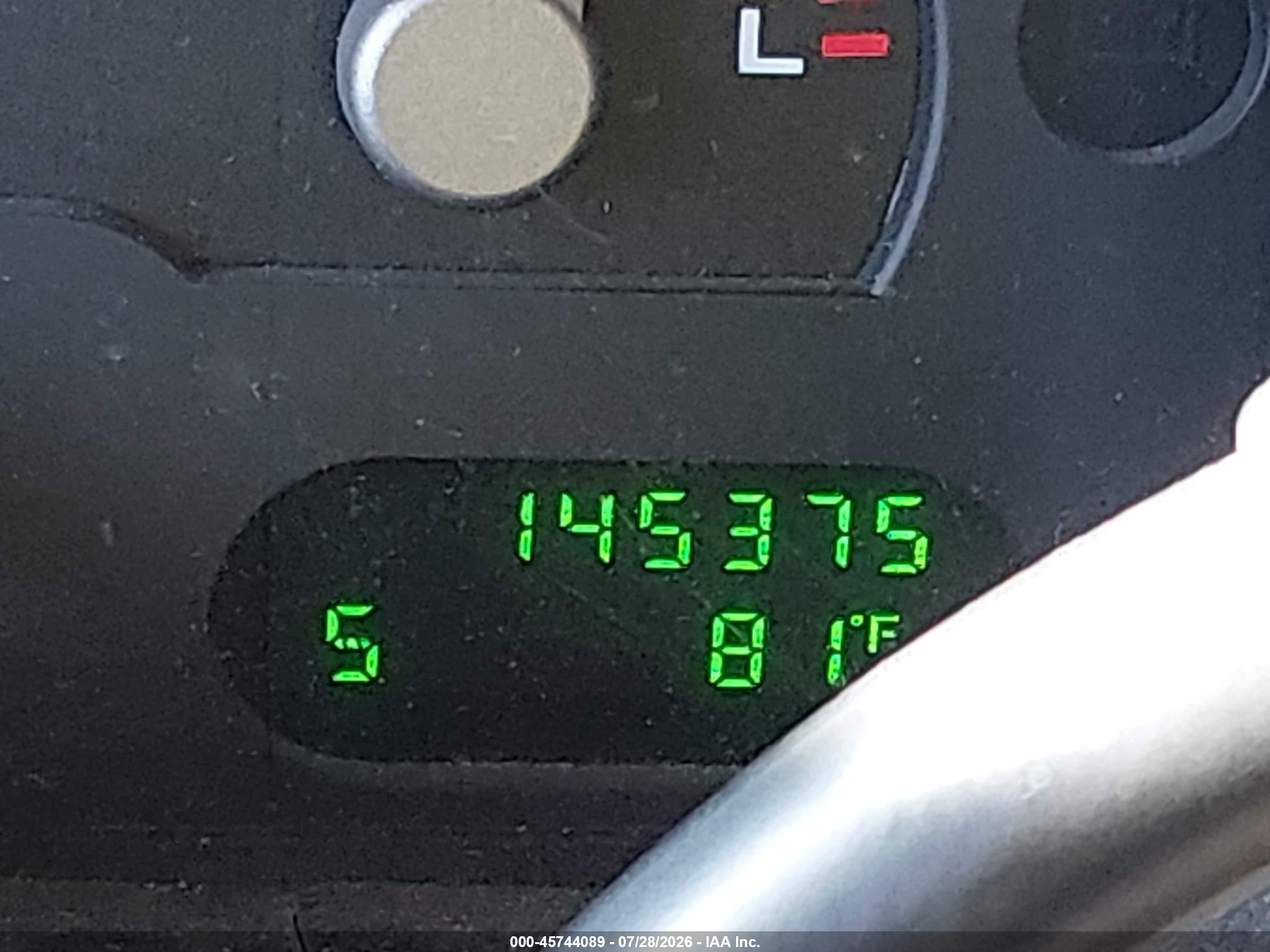 2004 Ford Explorer Xlt White vin: 1FMZU63E74ZB24690