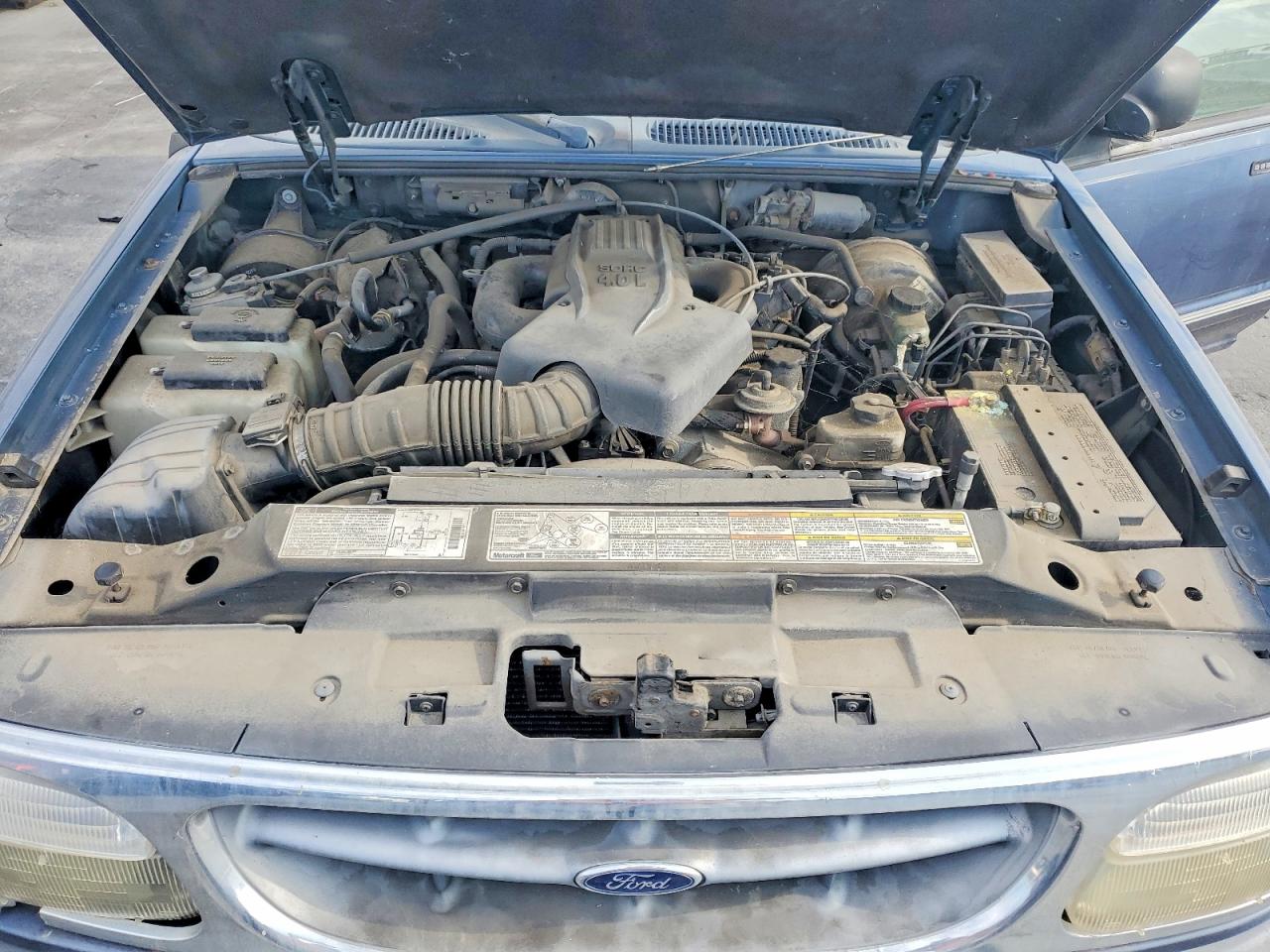 2000 Ford Explorer Xlt Синий vin: 1FMZU63E8YUB38827